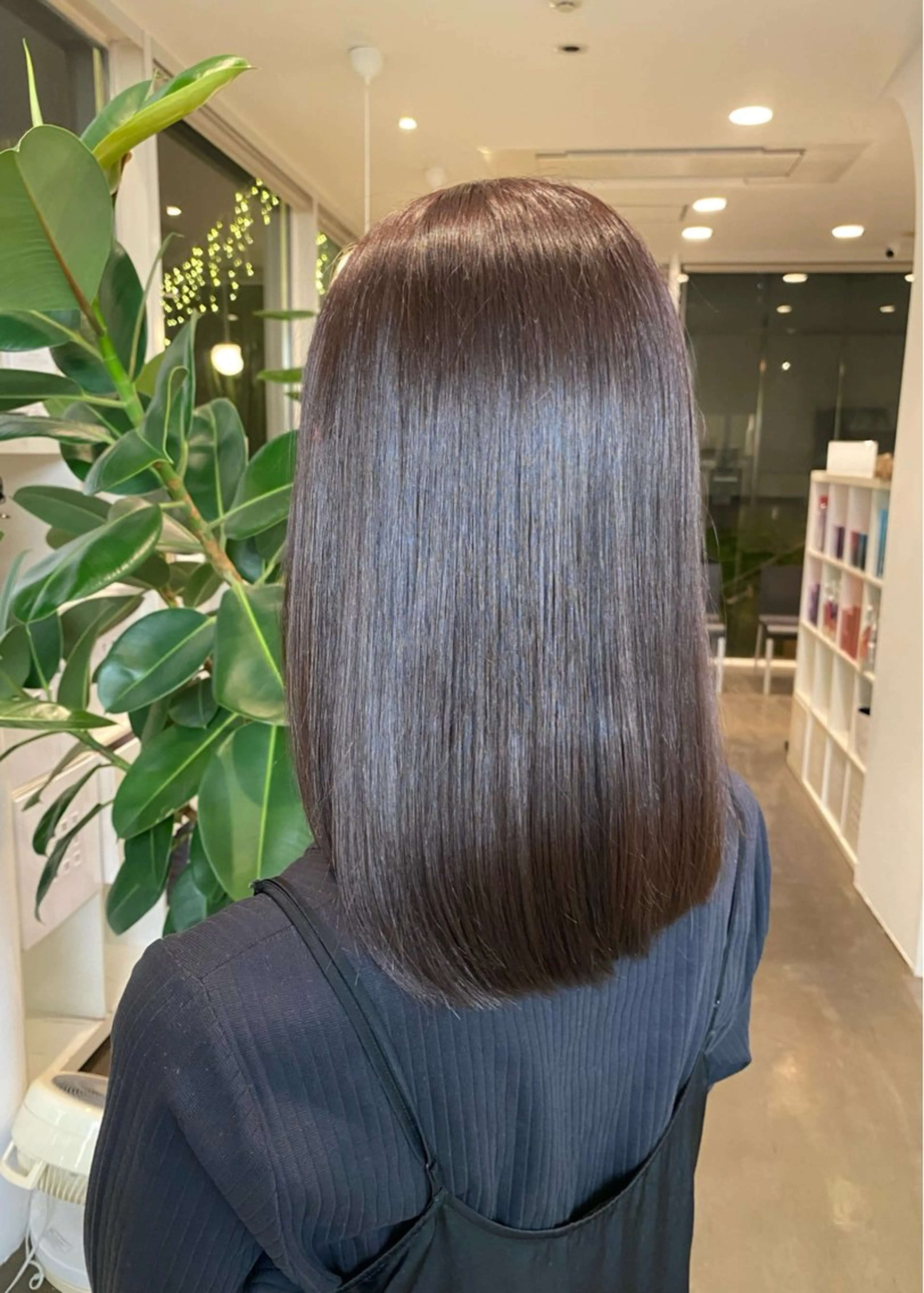 セミロング カラー ブラウンカラー ダークブラウン DIFINOaoyama所属・🤍あやか🍒 透明感カラー🤍のヘアスタイル