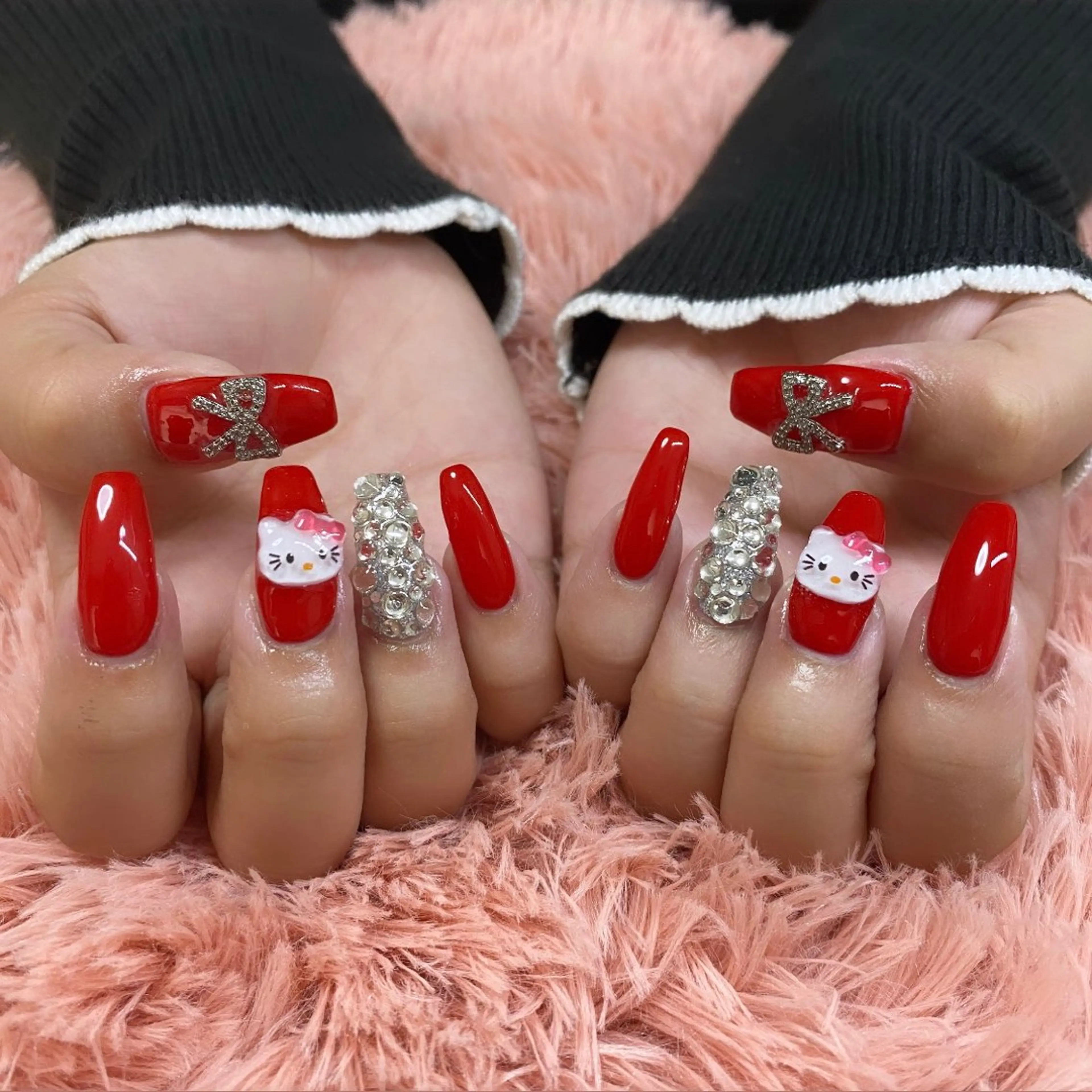 ネイル ハンドネイル フットネイル nail salon minuitのマツエク・マツパデザイン