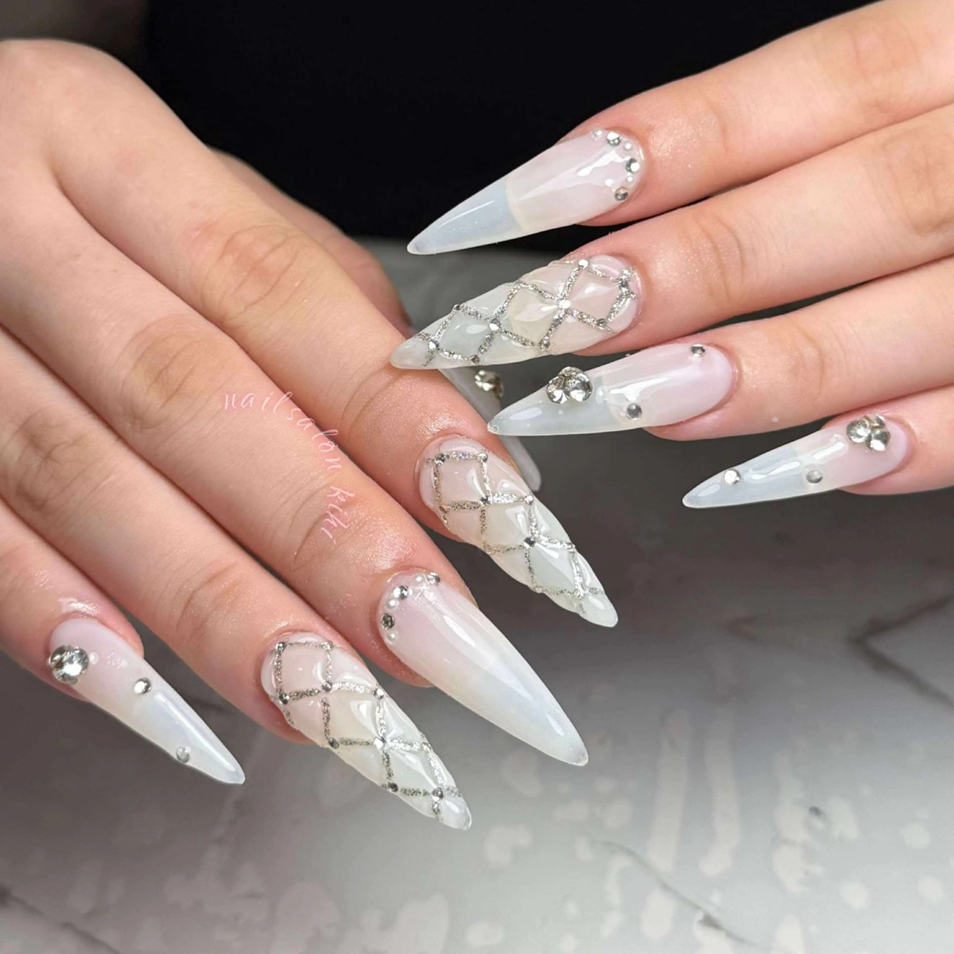 ネイル アートネイル フレンチネイル ジェルネイル グラデーション 韓国ネイル ハンドネイル ハンドケア Nail Salon Kihi さくらのネイルデザイン