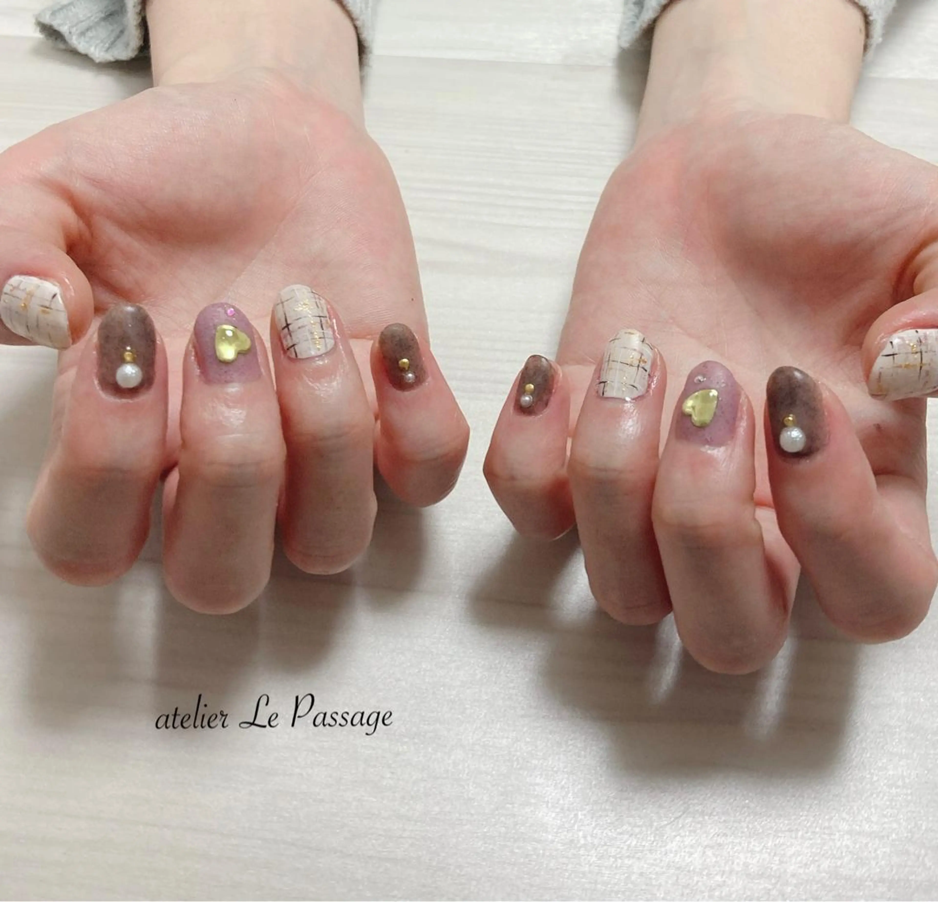 ネイル ジェルネイル マットネイル ニュアンスネイル パラジェル 春ネイル Atelier Le Passage所属・h nakatsukaのネイルデザイン