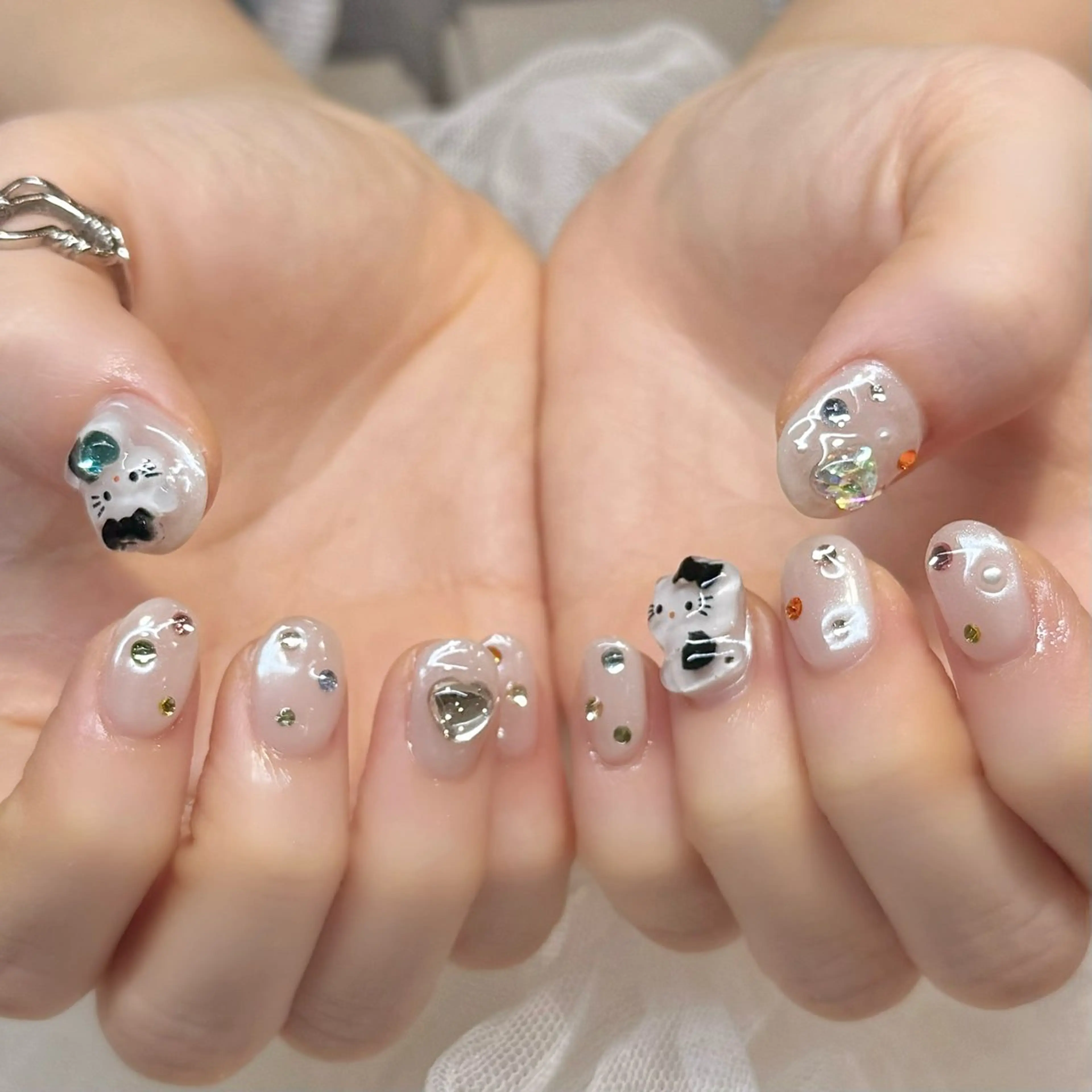 ネイル ハンドネイル 新井 ひなののネイルデザイン