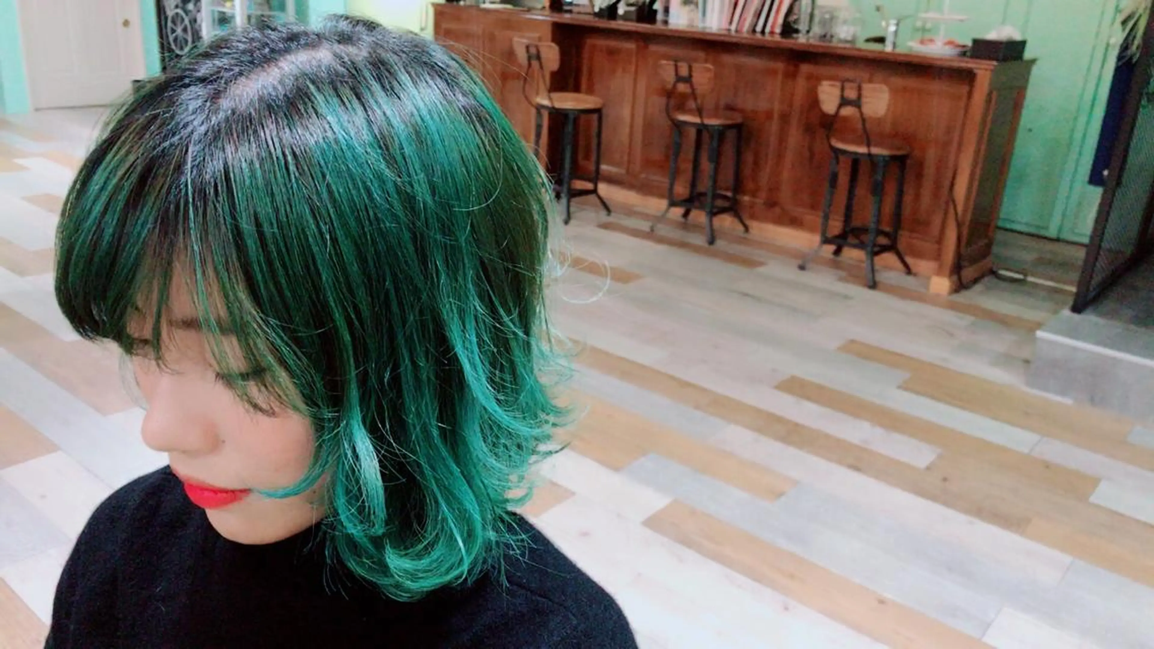 ショート ショートヘア ウルフカット カット ヘアカラー トリートメント AUBEHAIRpeony所属・山形酸性ストレート 古川✂︎のヘアスタイル