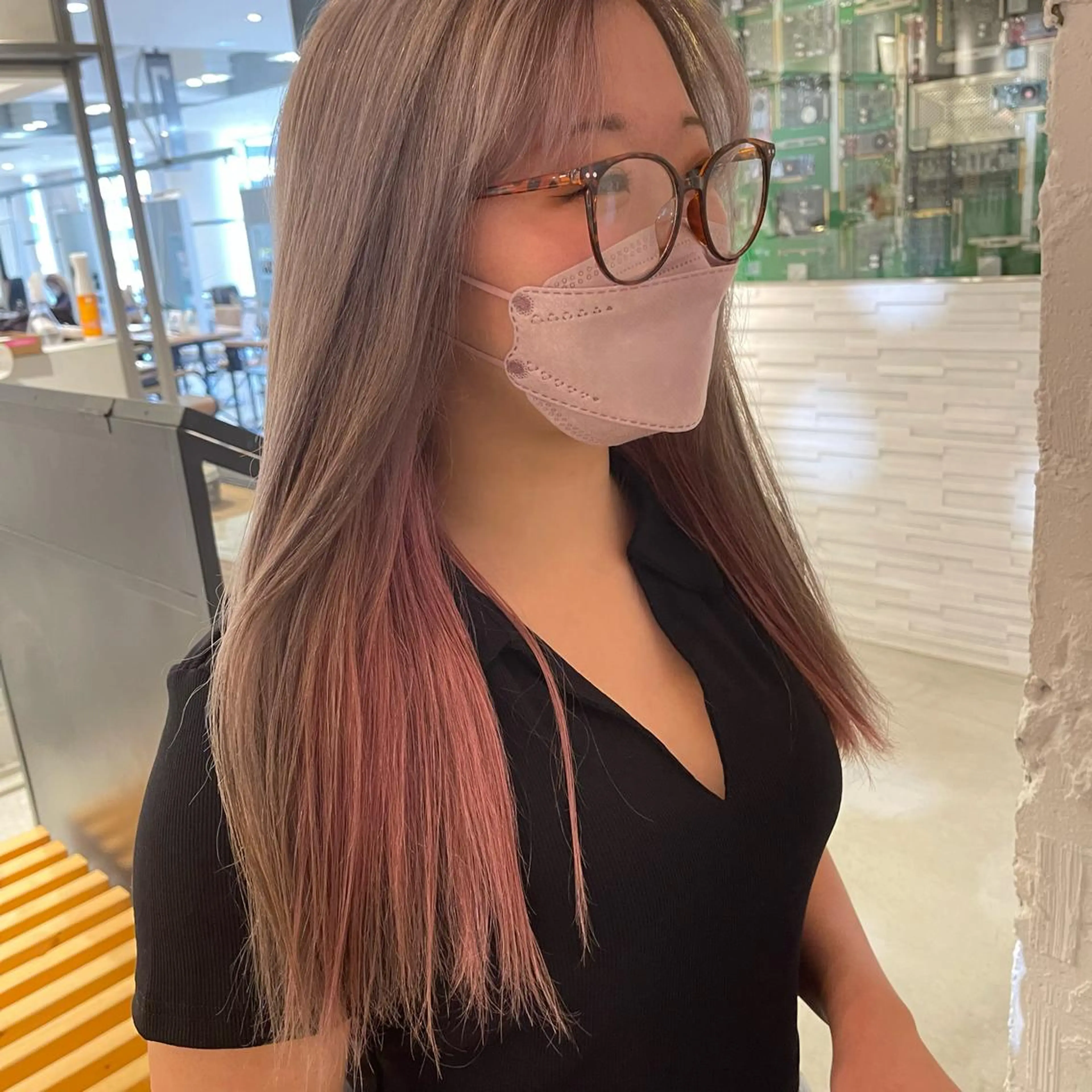 ロング カラー nameless miichiのヘアスタイル