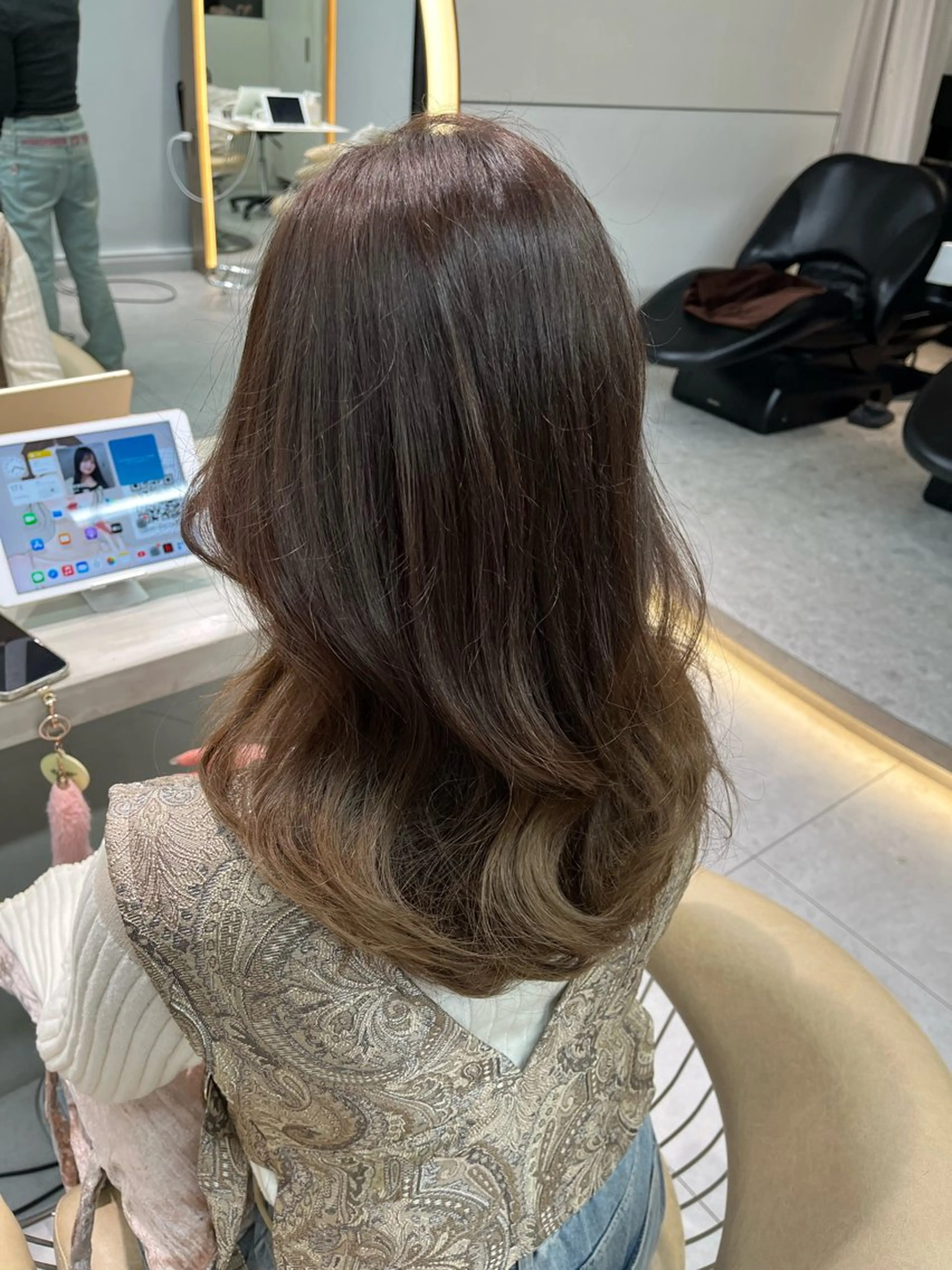 セミロング ヘアカラー トリートメント Role byOneBloom所属・🫧髪質改善カラー 🫧かずやのヘアスタイル