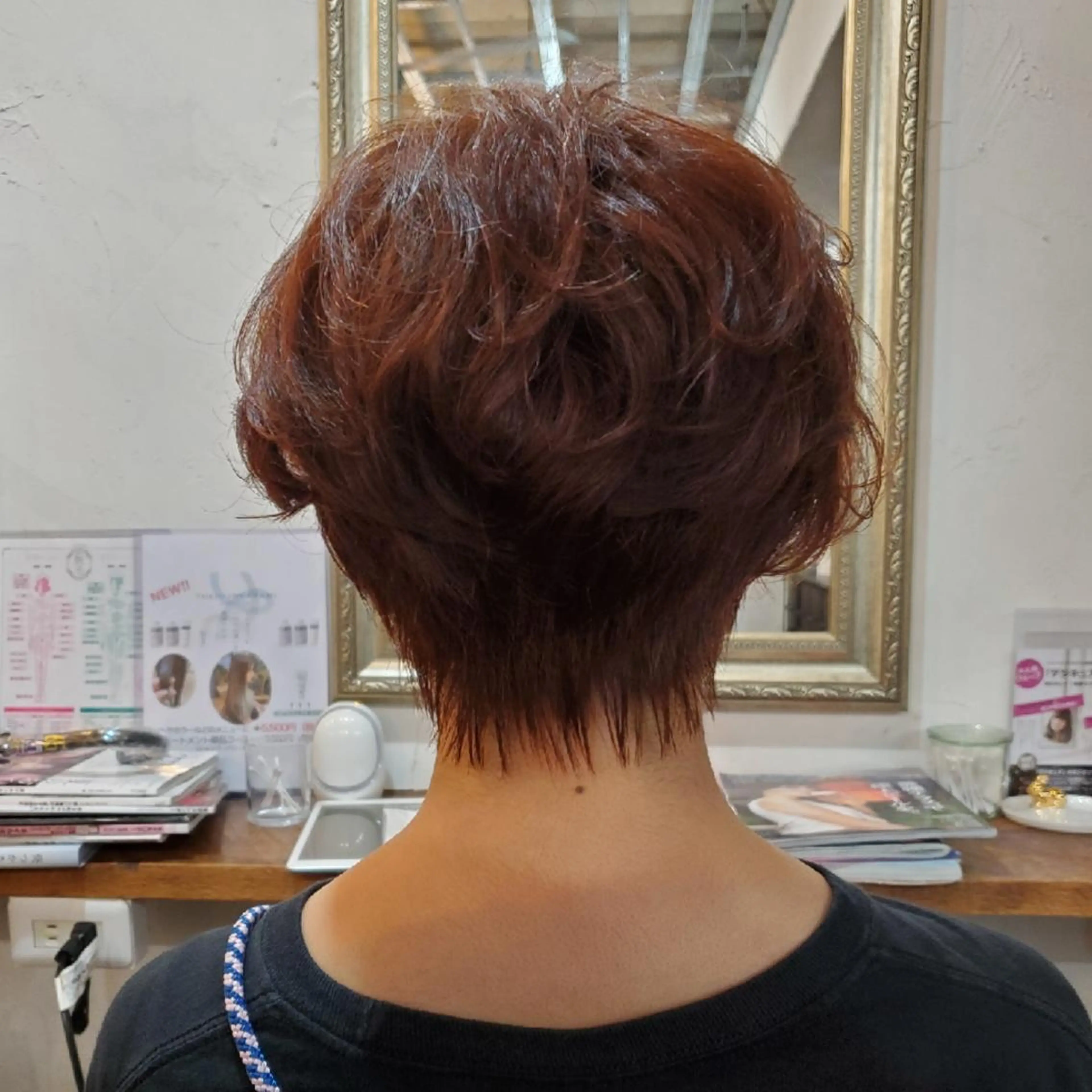 ショート カラー パーマ カット ヘアカラー パーマ トリートメント フリーランス所属・韓国ヘア レイヤー くびれヘアMATSUのヘアスタイル