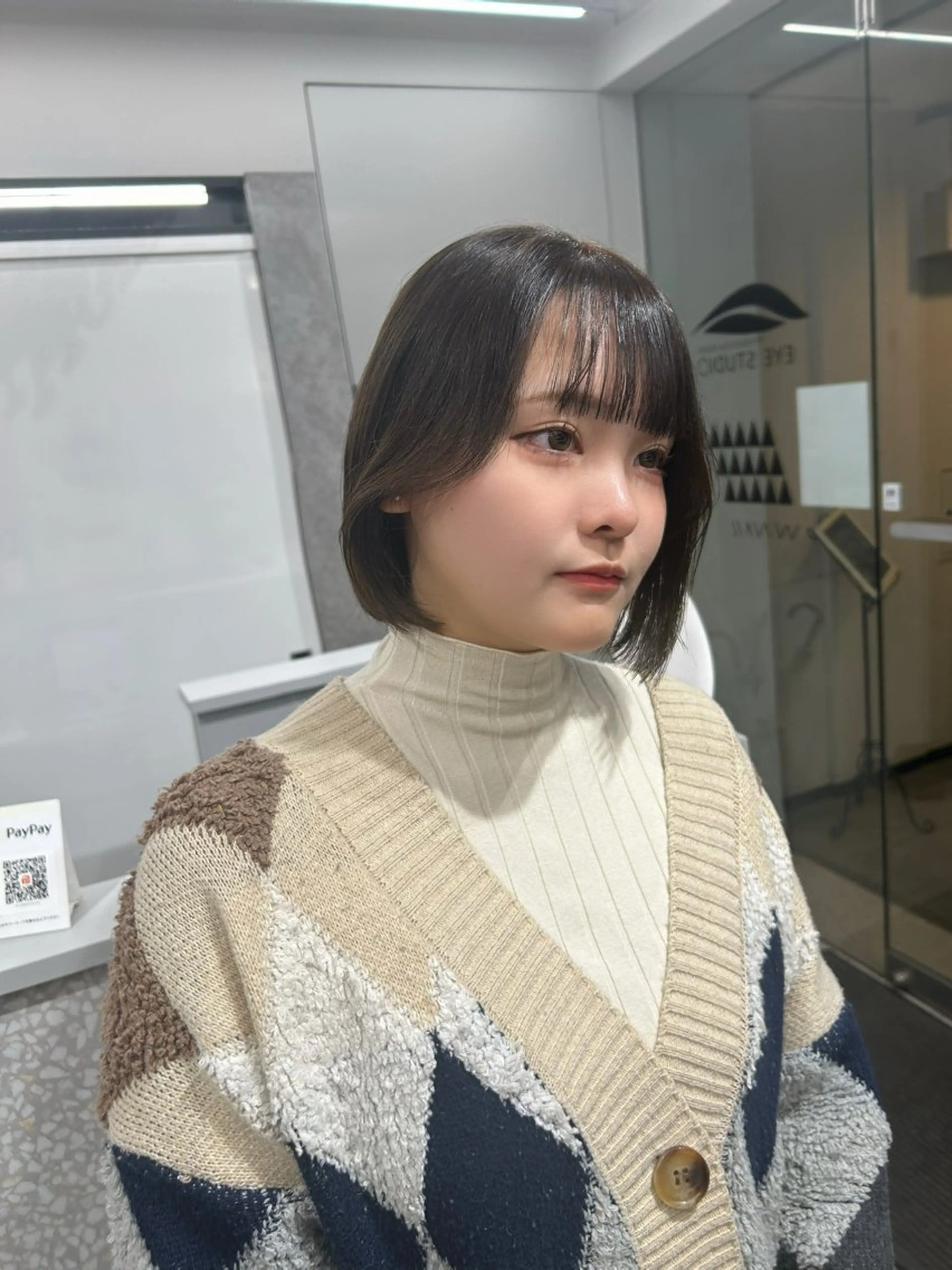 ショート 韓国ネイル🤍 イワサキ　リコ🍒のネイルデザイン