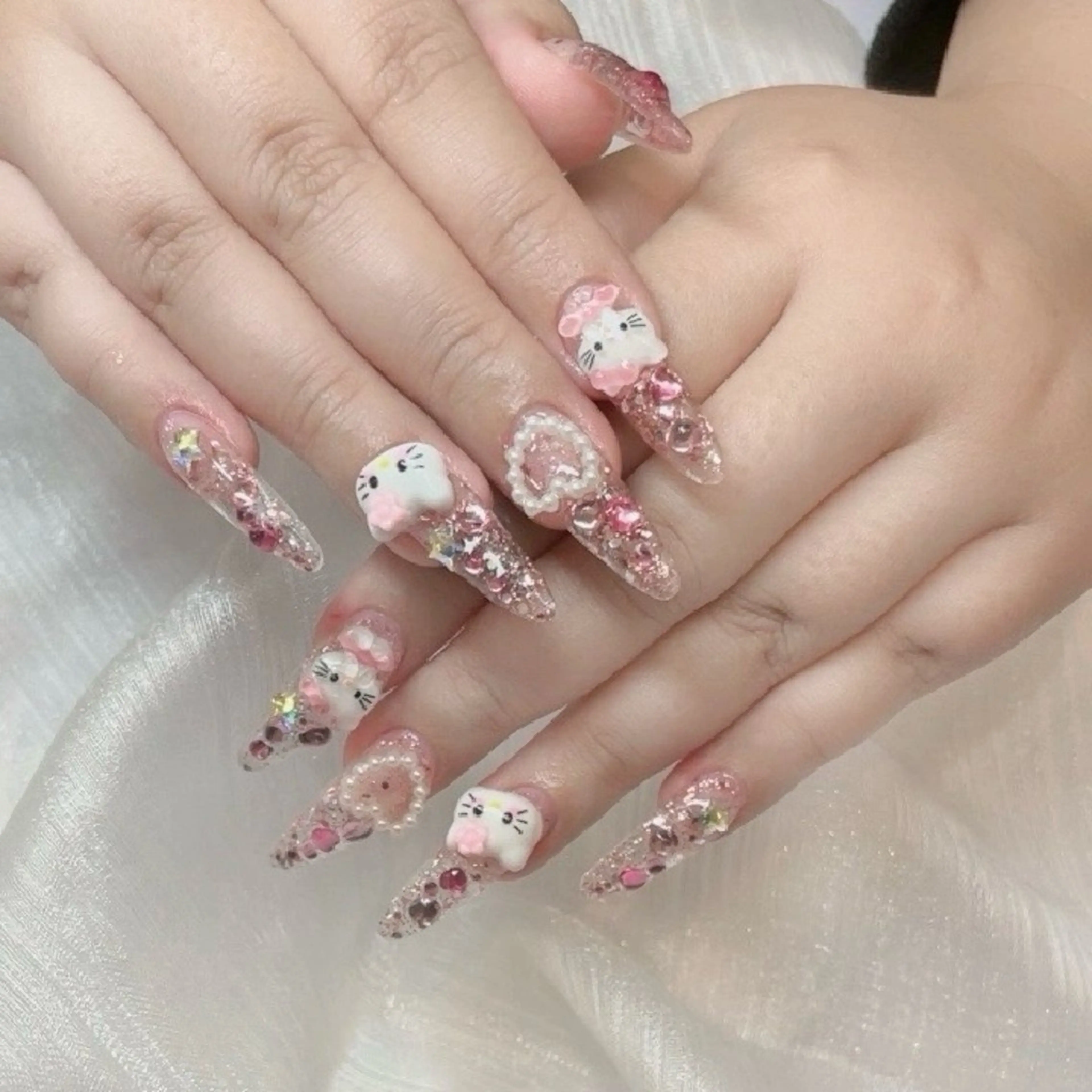 ネイル チークネイル 長さ出し フレンチネイル ジェルネイル ガーリー MEO NAIL(メオネイル)所属・MEO NAILのネイルデザイン