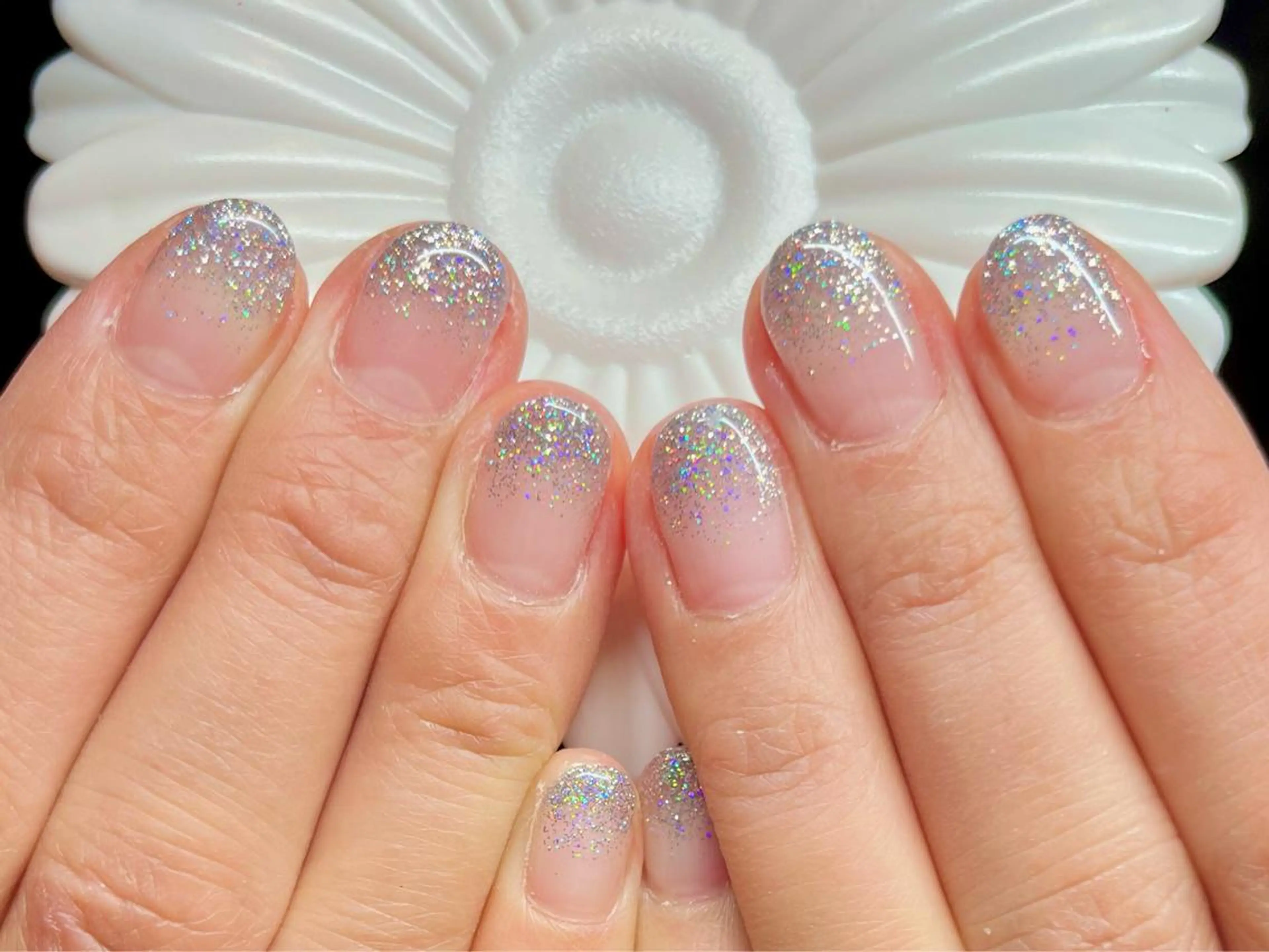 ショート カラー ネイル アートネイル オフィスネイル ワンカラーネイル ショートネイル ネイルサロン リリーブランシュ所属・森 瑞紀のネイルデザイン