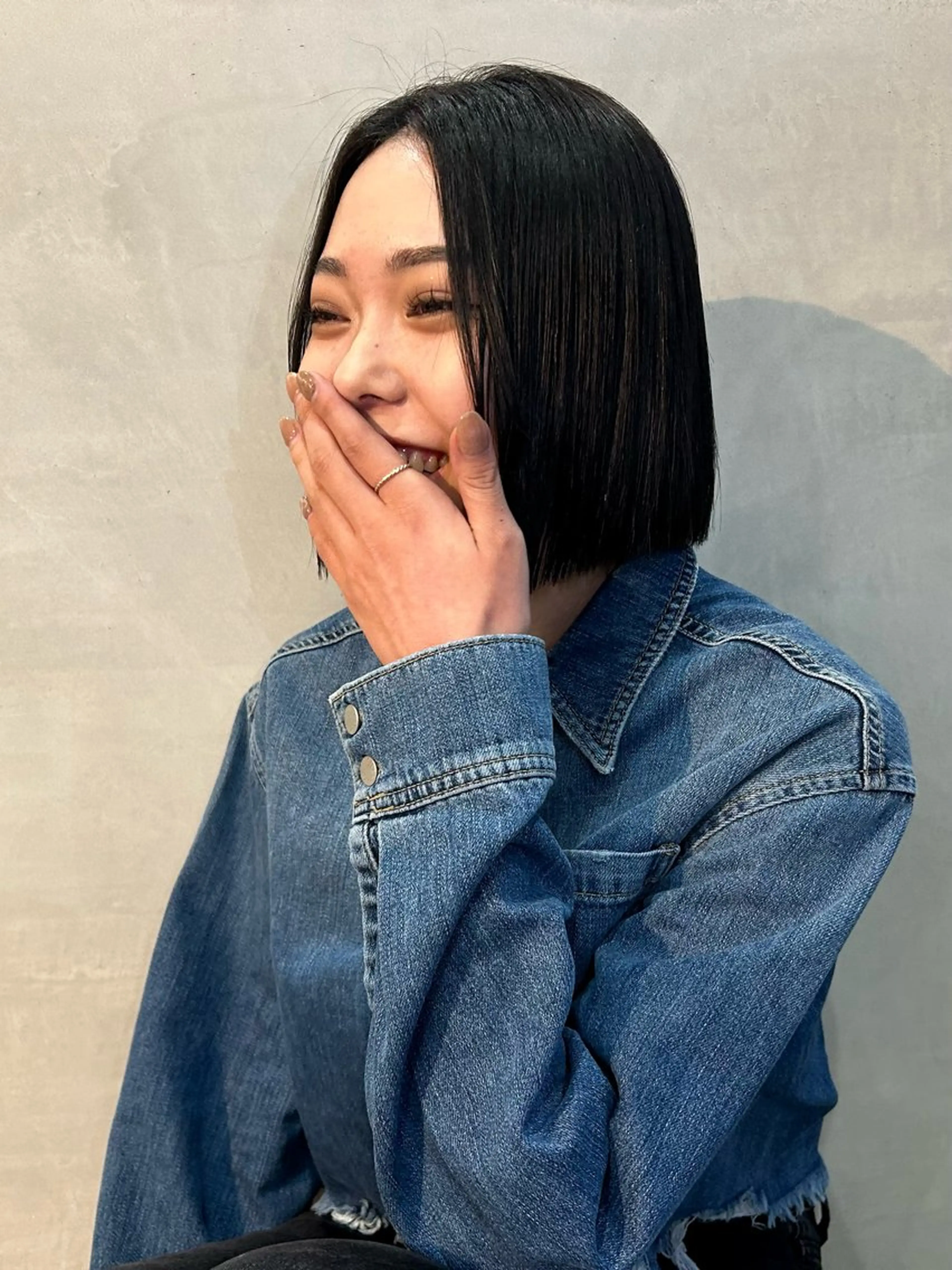 ショート カット (h)wim ウィムのヘアスタイル