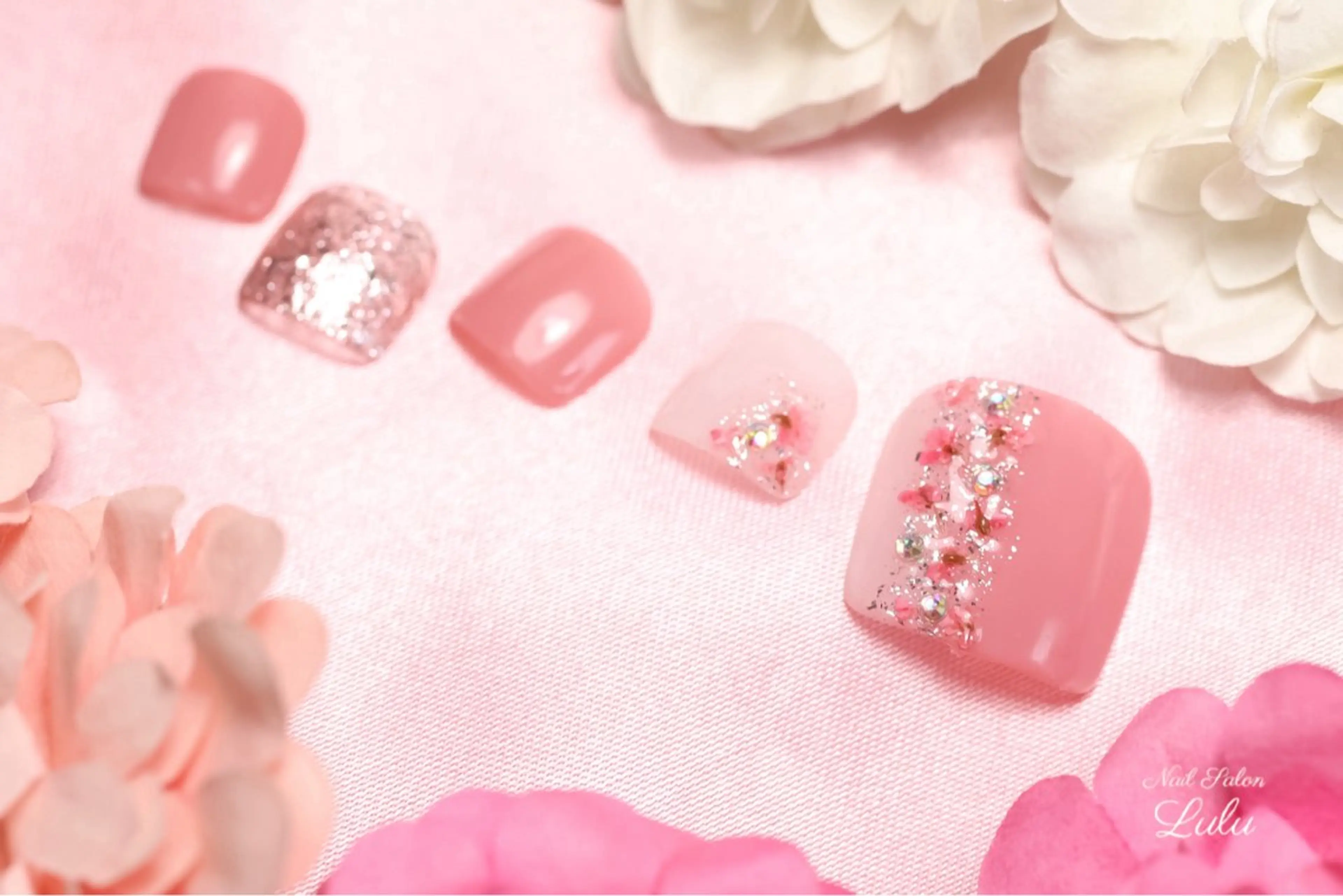 ネイル フットネイル Lulu nail salon 南堀江店所属・西村 あやかのネイルデザイン