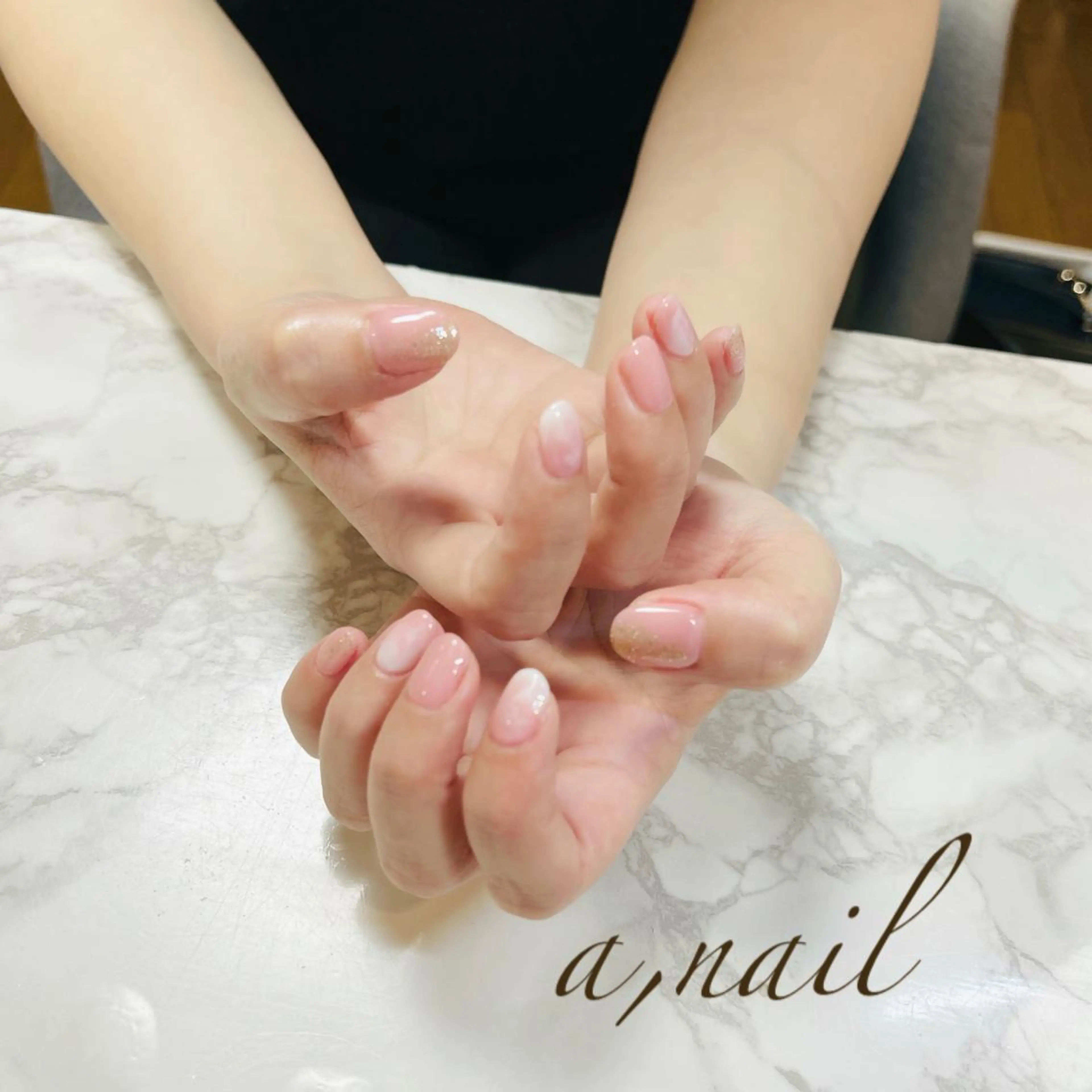 ネイル ジェルネイル グラデーション キラキラネイル 大理石ネイル(マーブル) オフィスネイル ハンドネイル ネイルサロン エーネイルのネイルデザイン