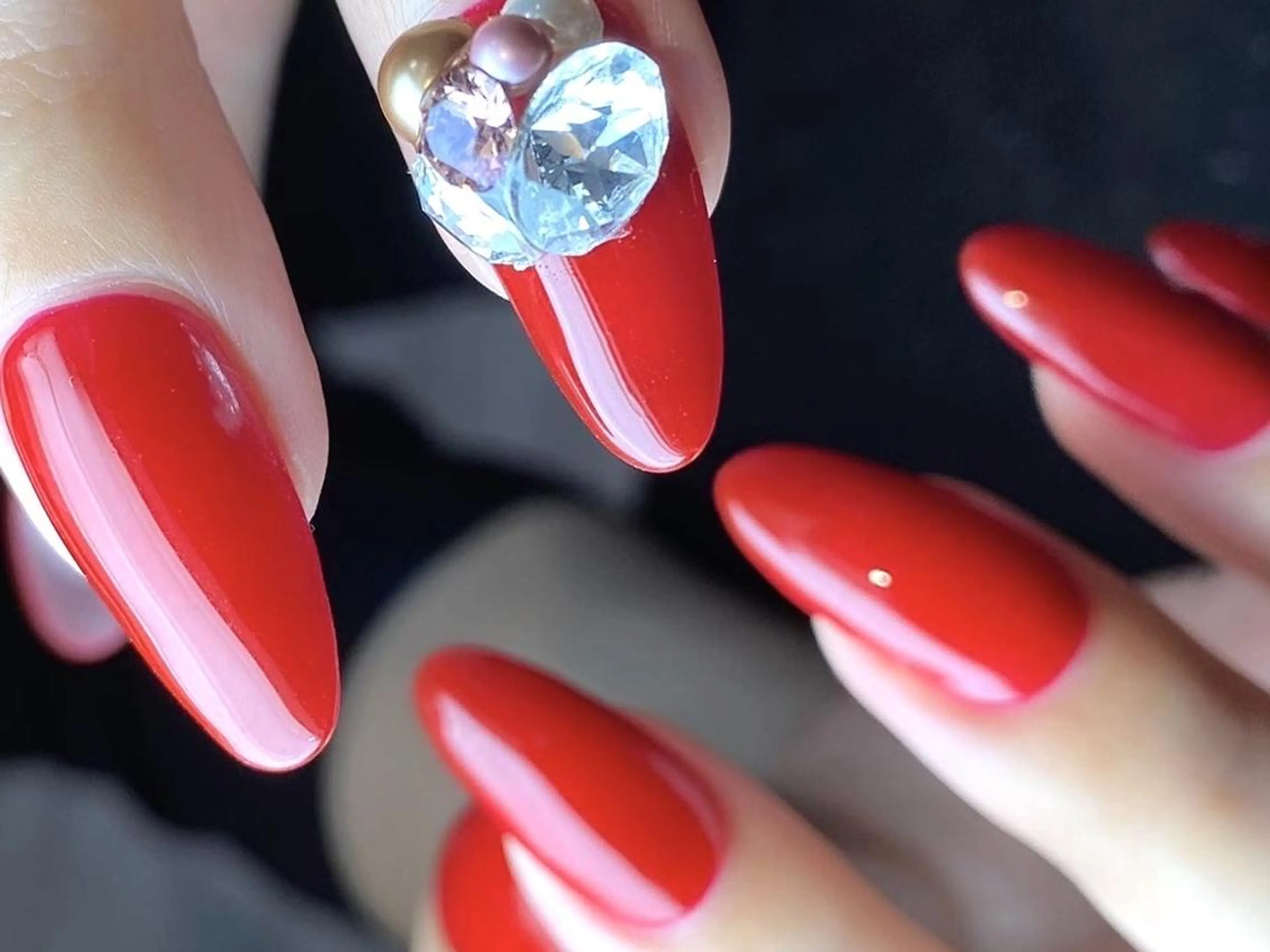 ネイル Salute本店 🦋仲原里佳のネイルデザイン