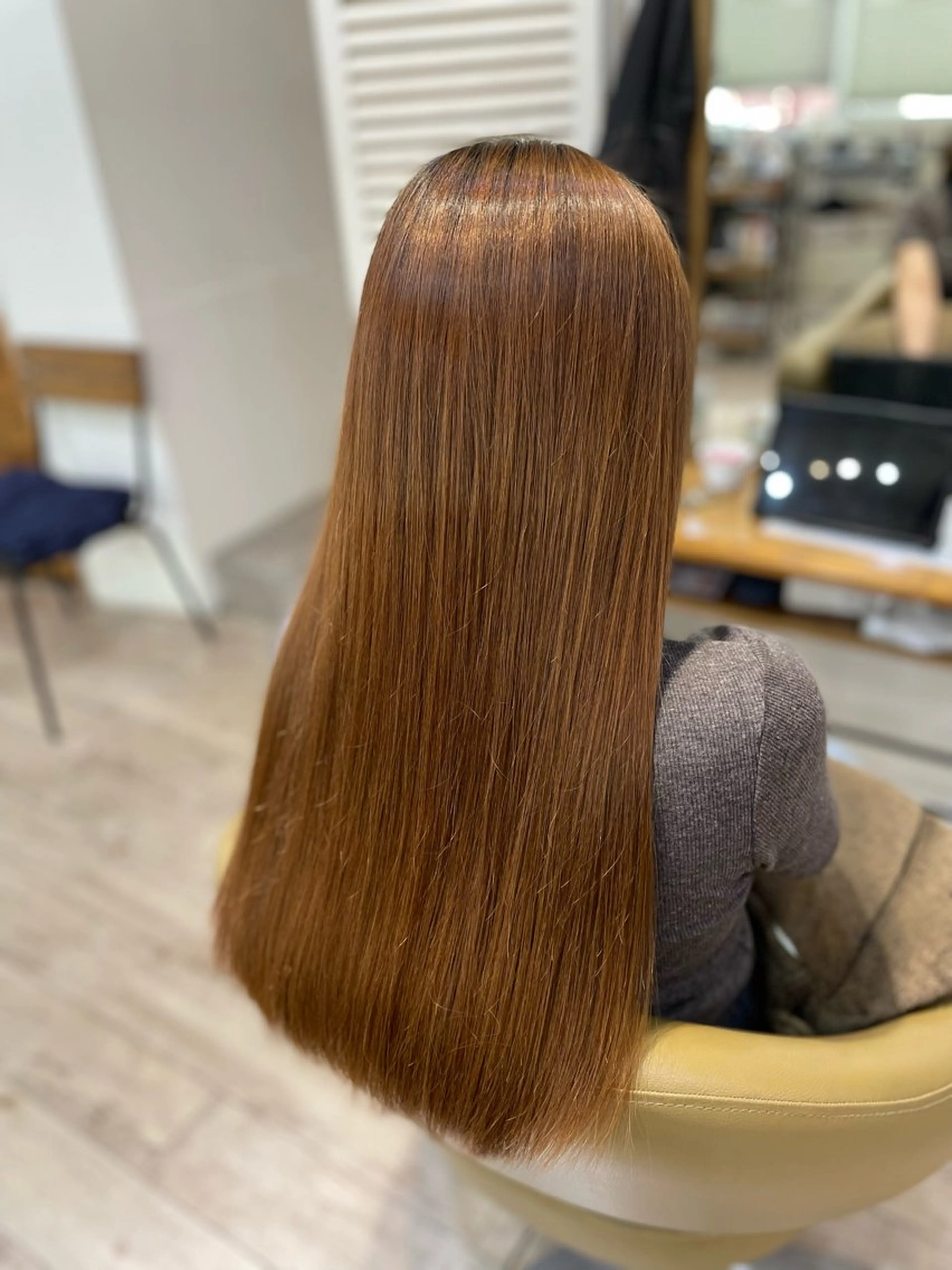 ロング 縮毛矯正 茅野 あゆ美のヘアスタイル