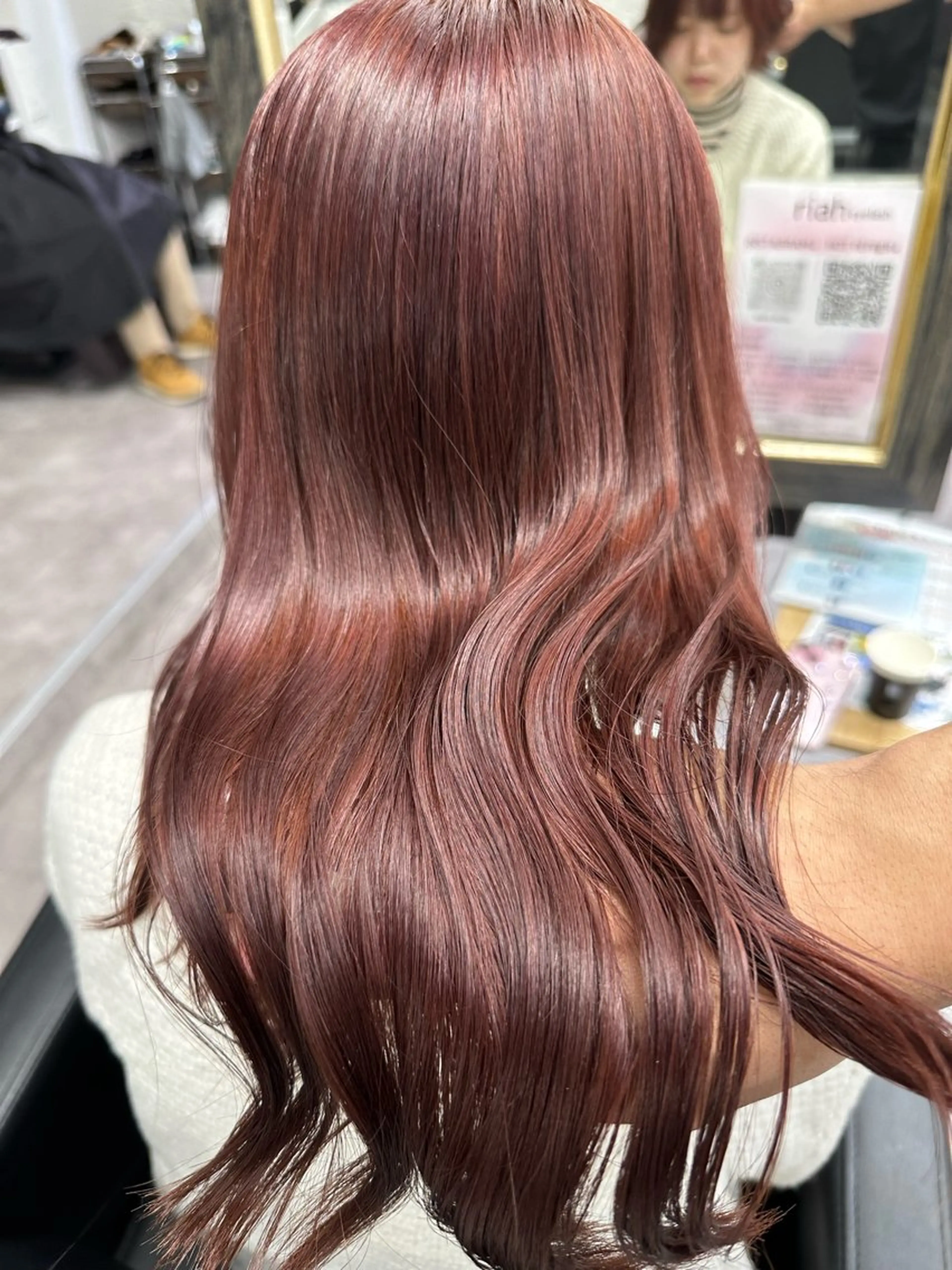 セミロング カラー ヘアアレンジ ヘアカラー トリートメント 久米 治仁のヘアスタイル