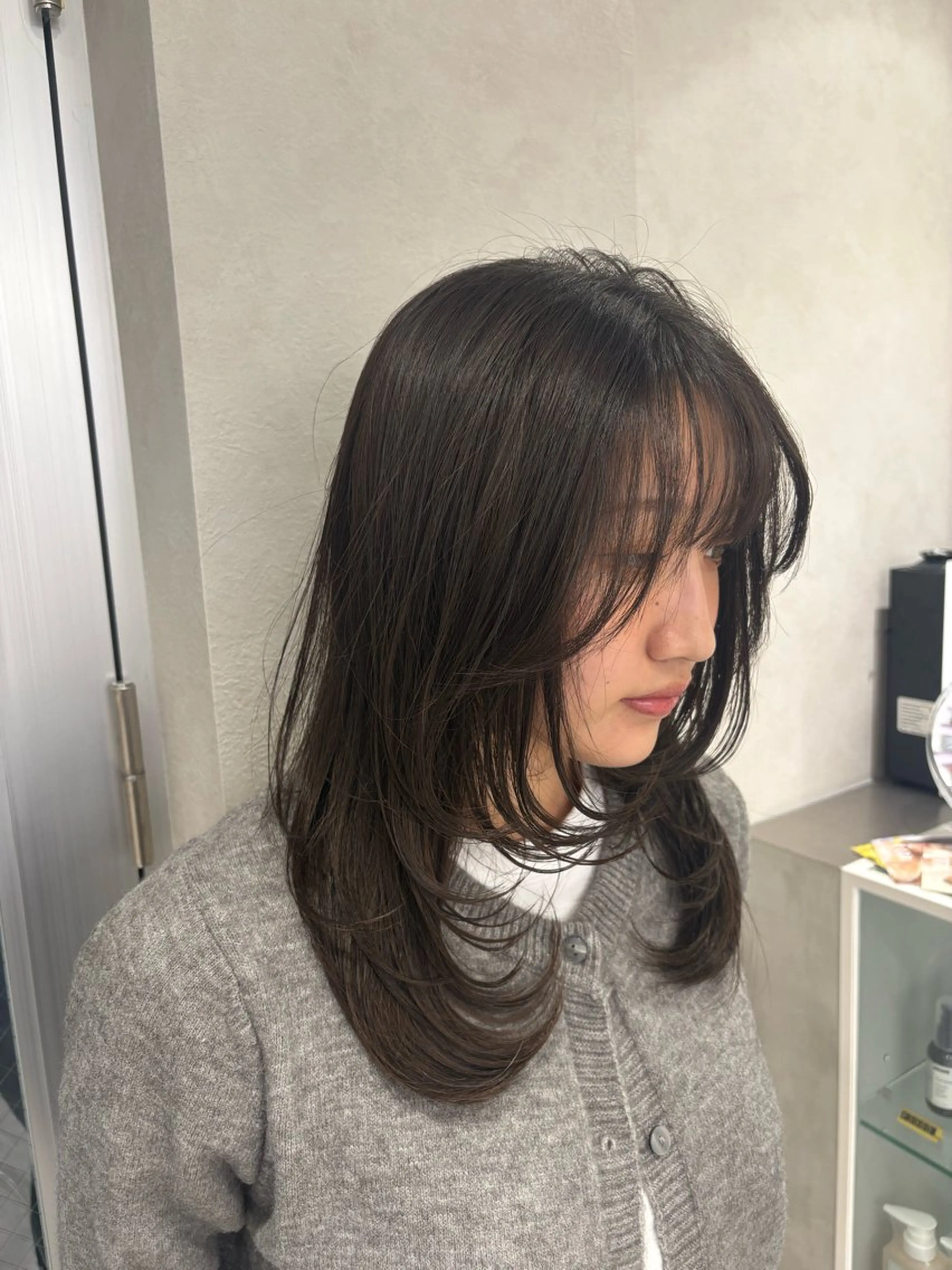 セミロング ハッシュカット ハイレイヤー 韓国風ヘア レイヤーカット Lond mare ✂︎YUTAのヘアスタイル