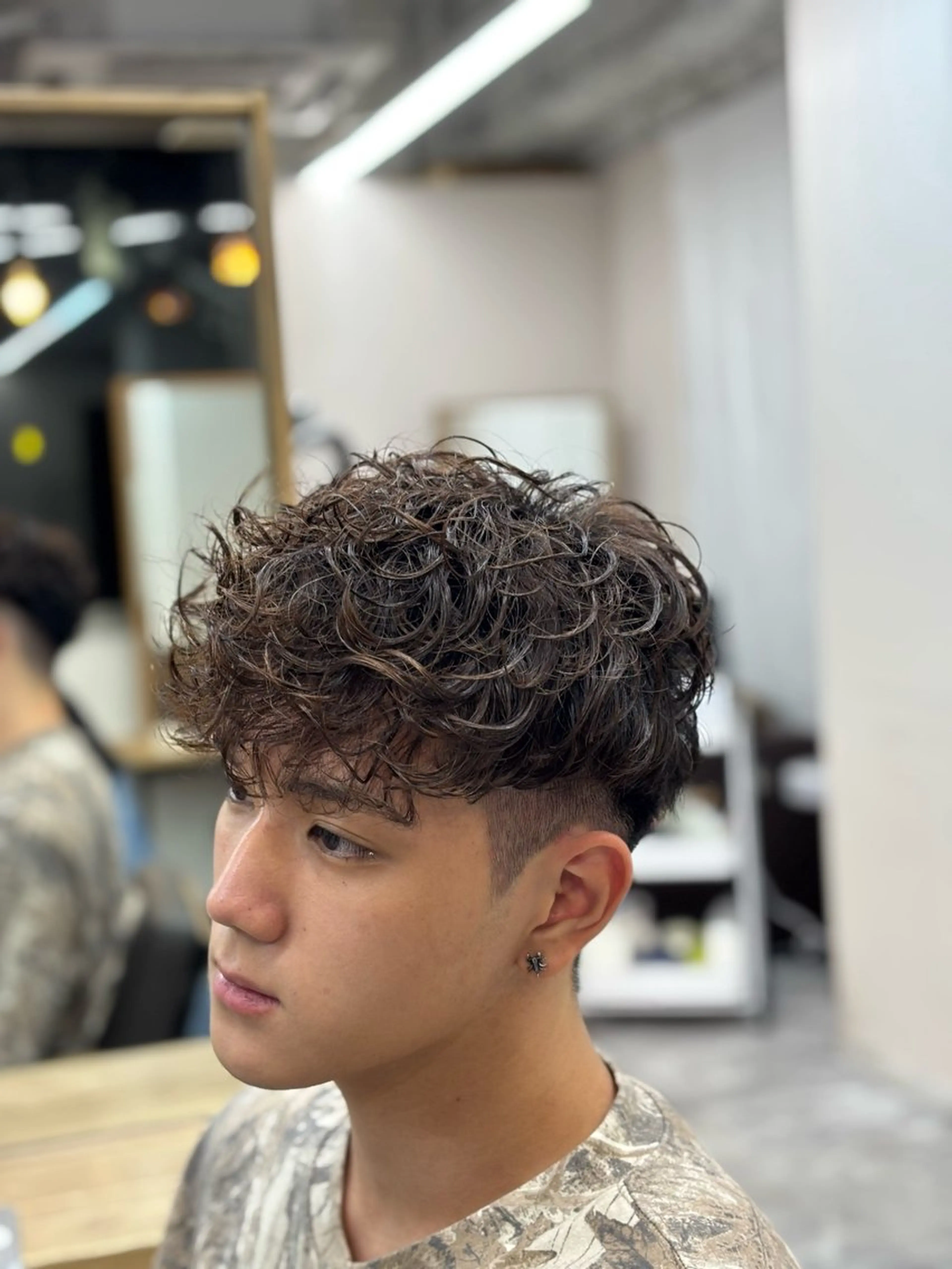 パーマ メンズ スペインカール カット パーマ DIECE所属・渋谷【メンズ特化】 レンのヘアスタイル