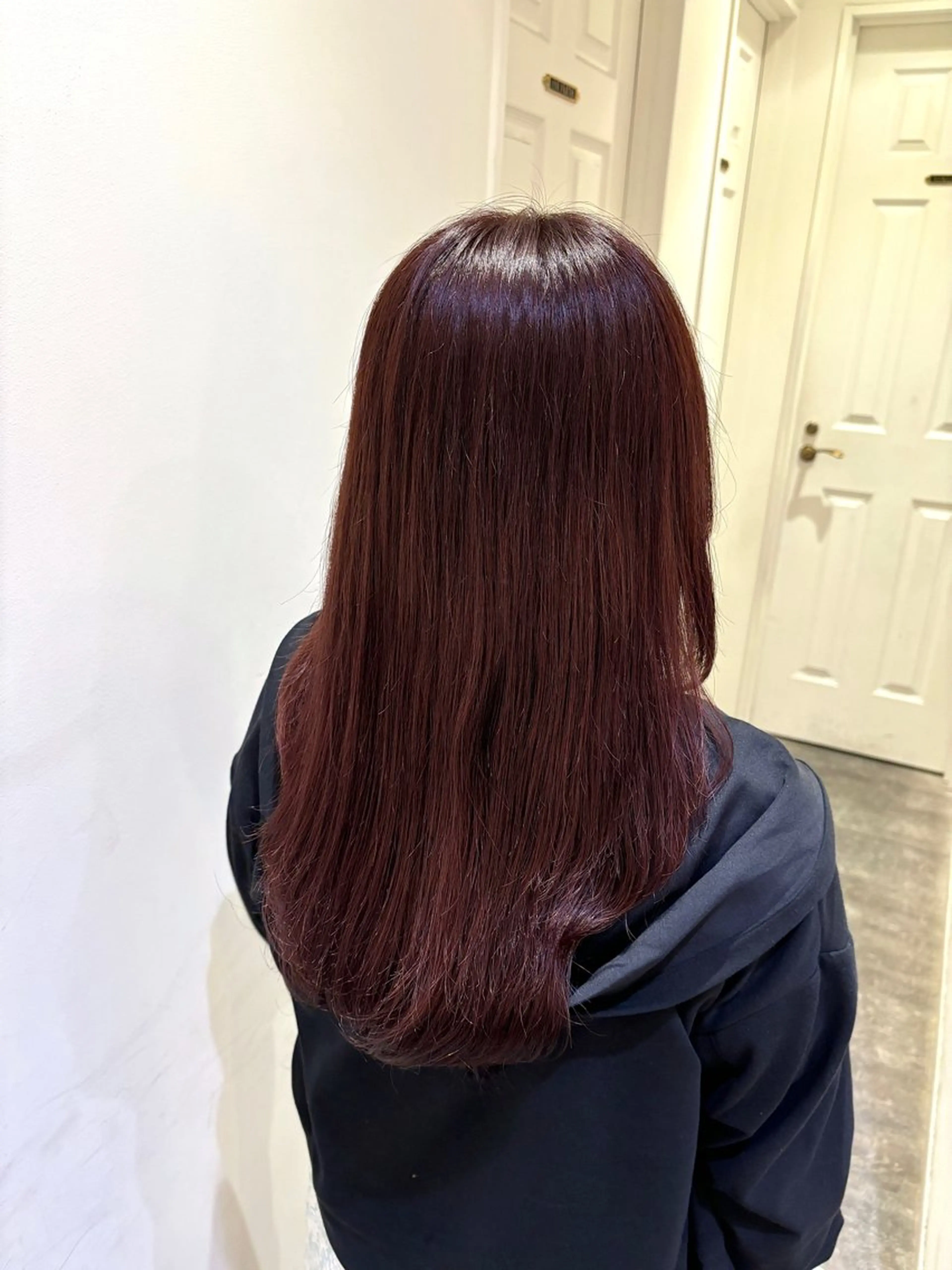 ロング 🍒垢抜けカラー 耳つぼ ヘアメあずみのヘアスタイル