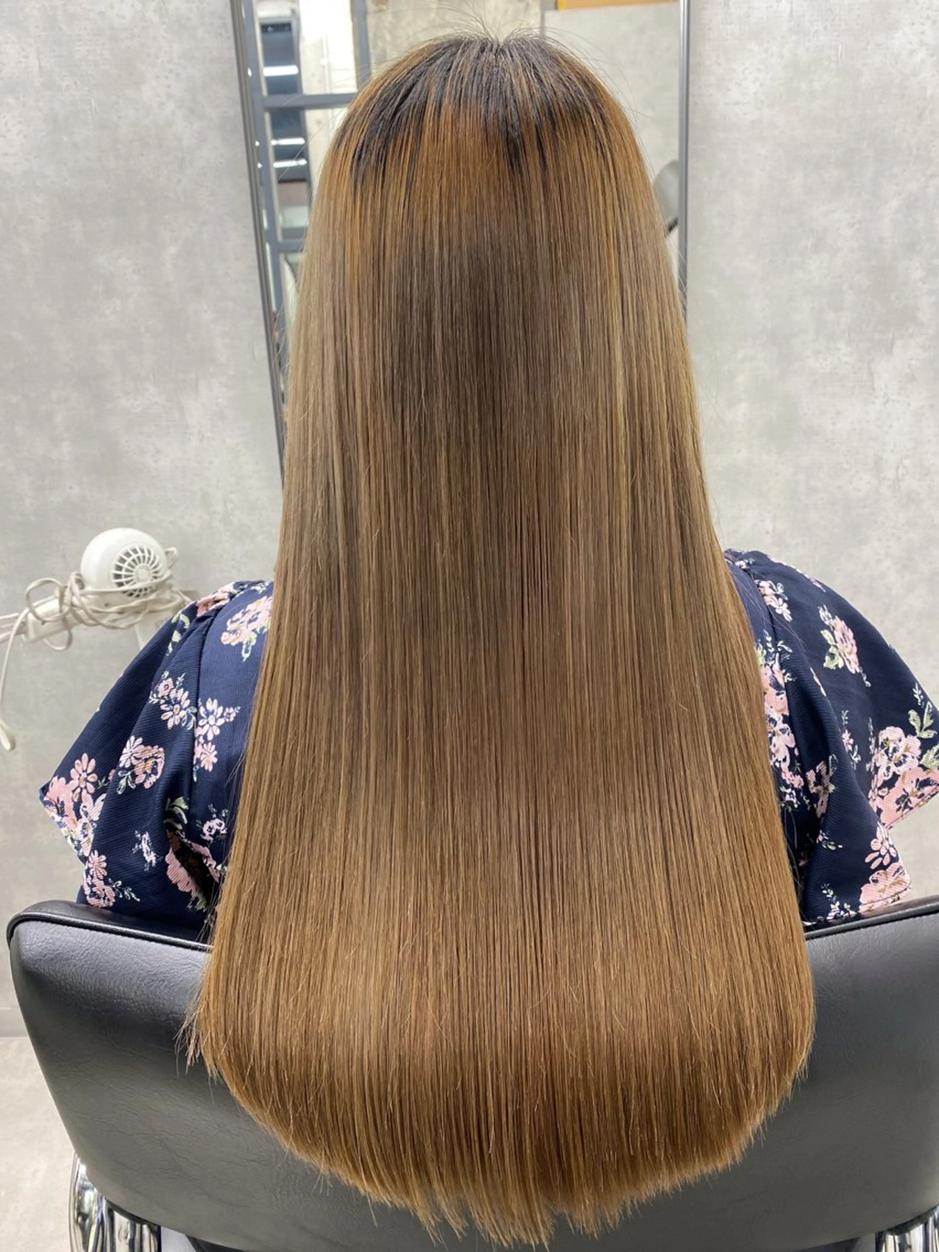 ロング ブリーチ縮毛矯正 ハイライト/石田悠斗のヘアスタイル