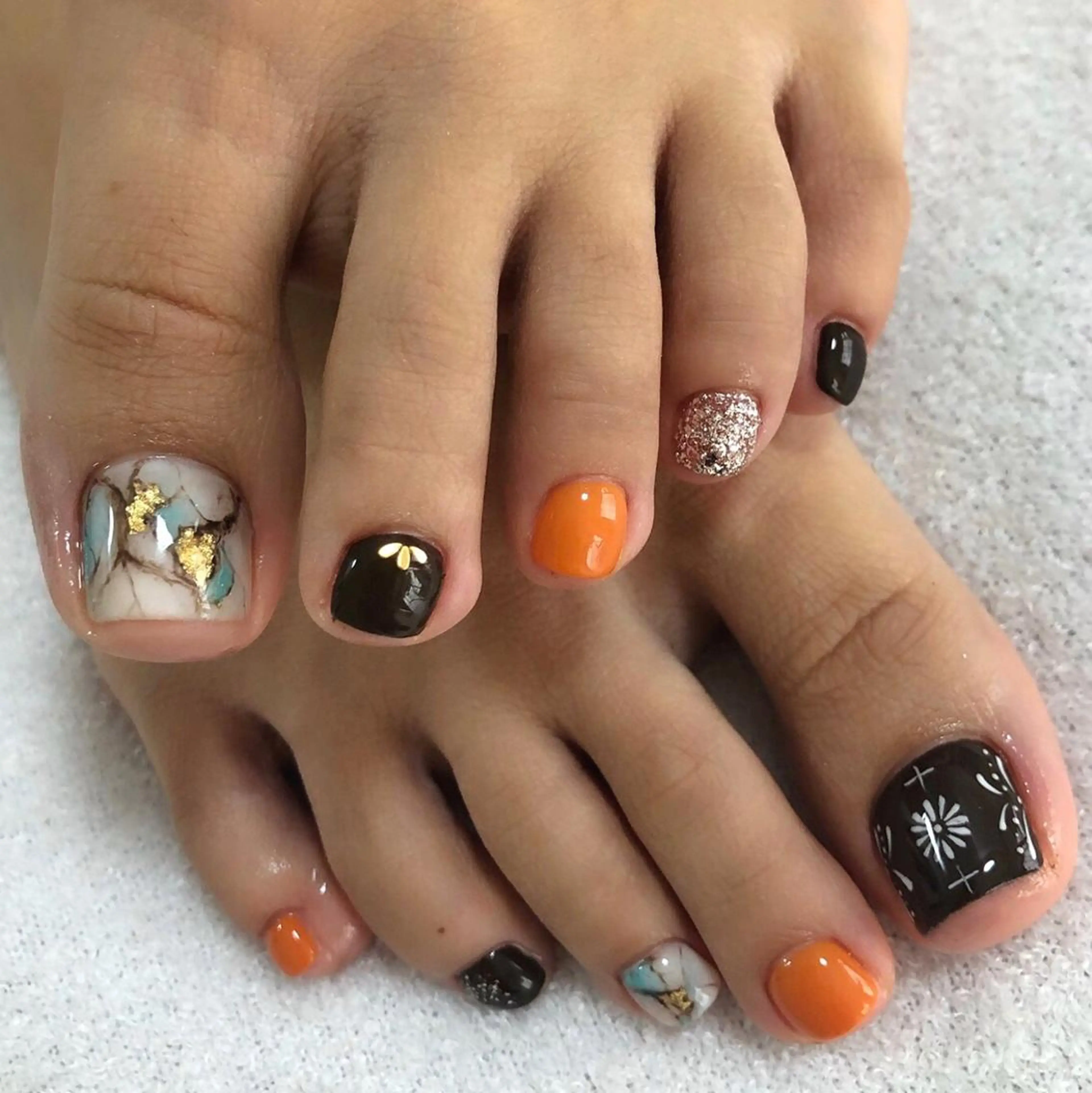 ネイル SAN PERSONAL BEAUTY所属・SAN Natsumiのネイルデザイン