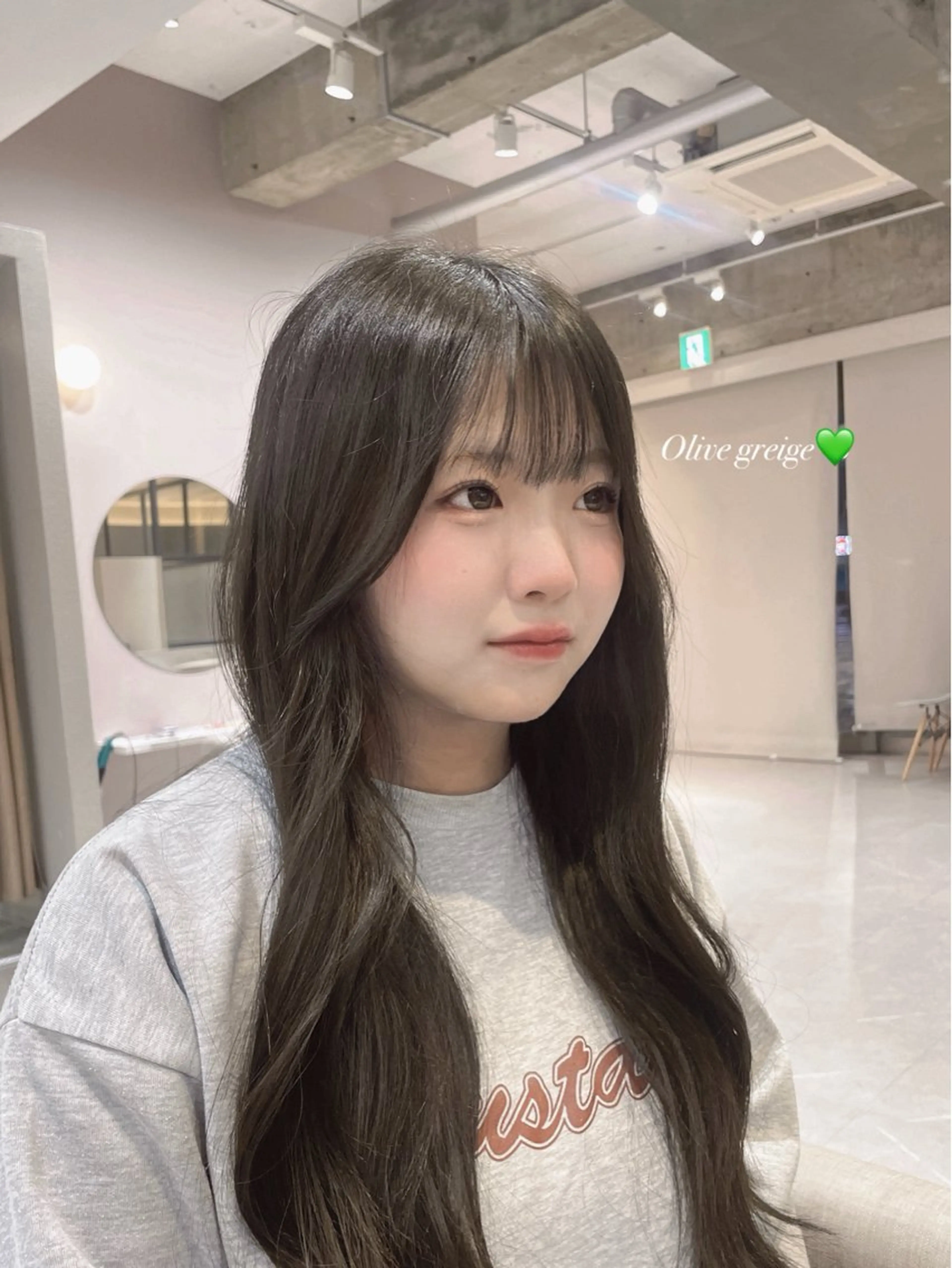 ブリーチ無しで可愛い♡透け感ワンカラー🩵🩵の写真