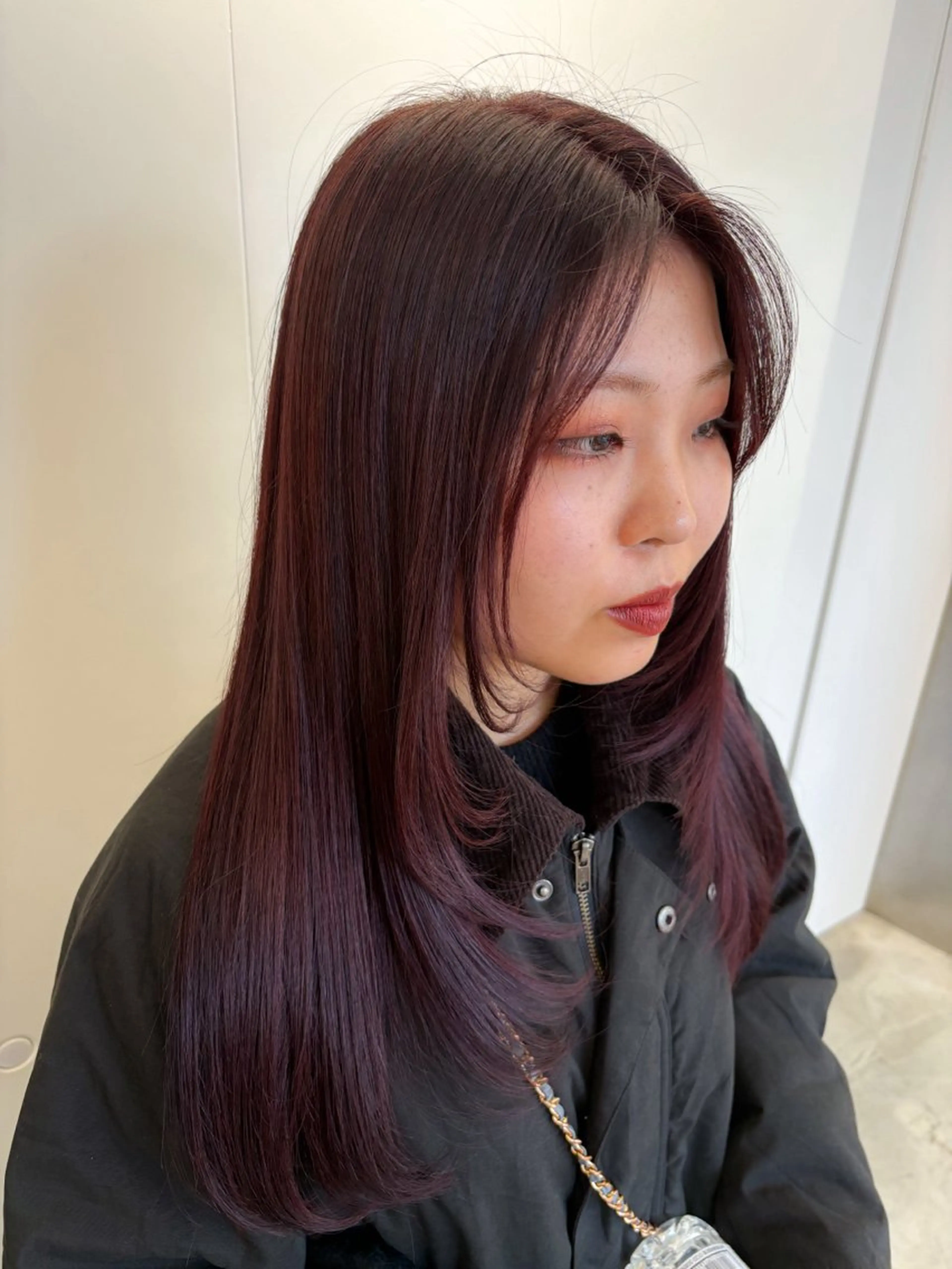ロング カラー ヘアアレンジ ブリーチ ダブルカラー ブリーチなしカラー レッドカラー 韓国風ヘア カット ヘアカラー トリートメント ハッシュカット/韓国 レイヤー/Unaのヘアスタイル