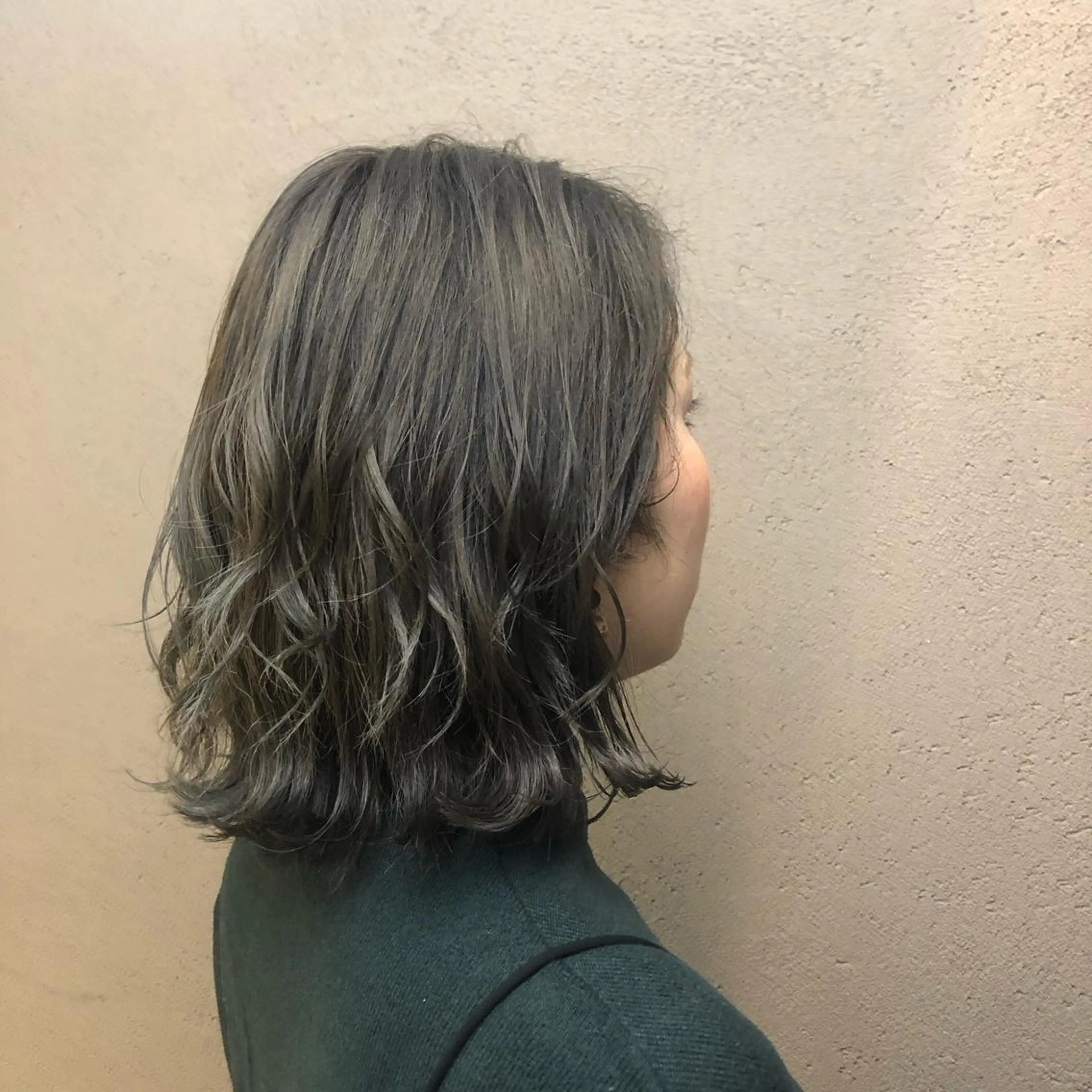 ミディアム カラー パーマ ヘアアレンジ 口コミ高評価👍✨ フチタミサオ🦋のヘアスタイル
