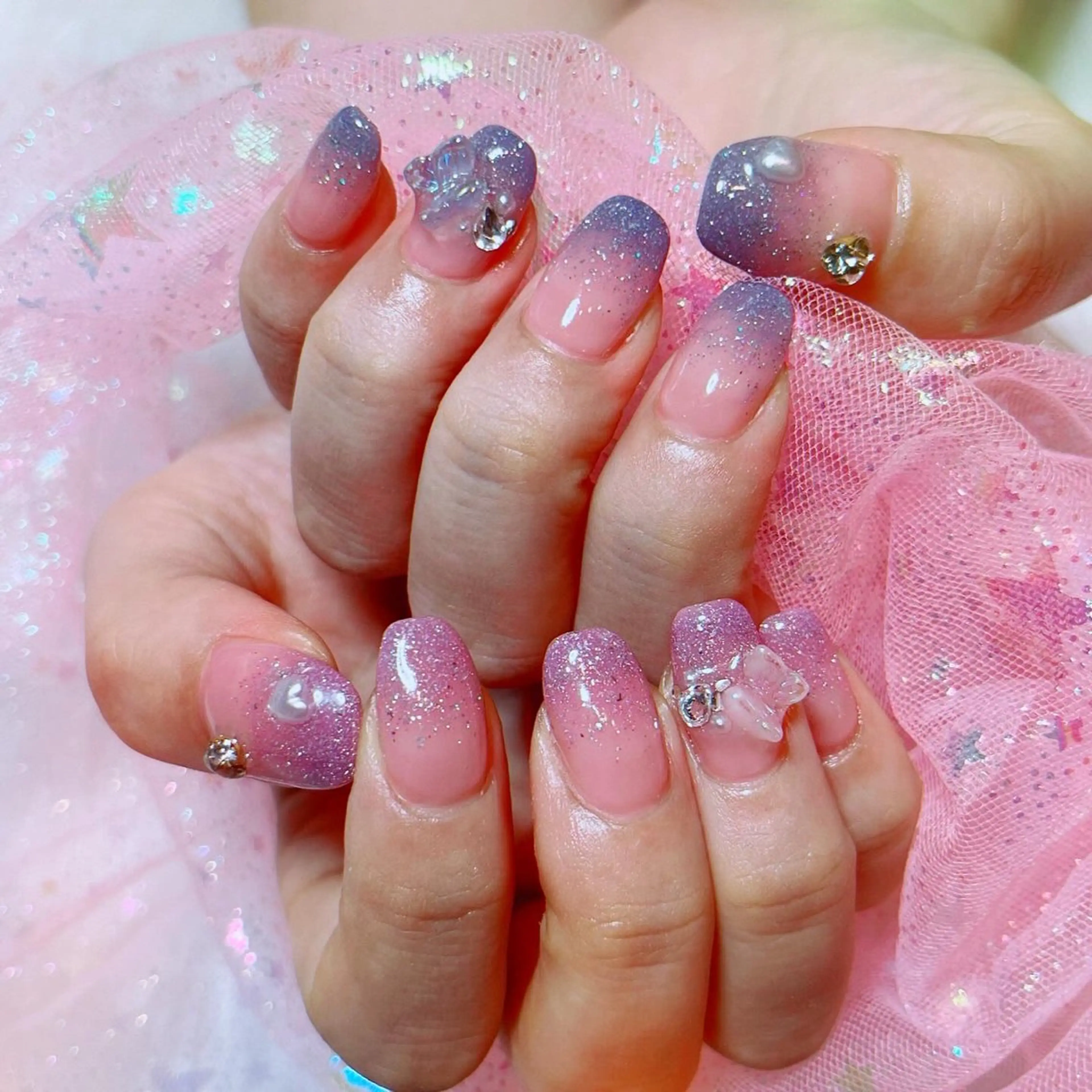 ネイル ブルー グラデーション キラキラネイル パープル ruirui.naildesign所属・RUI ☆のネイルデザイン