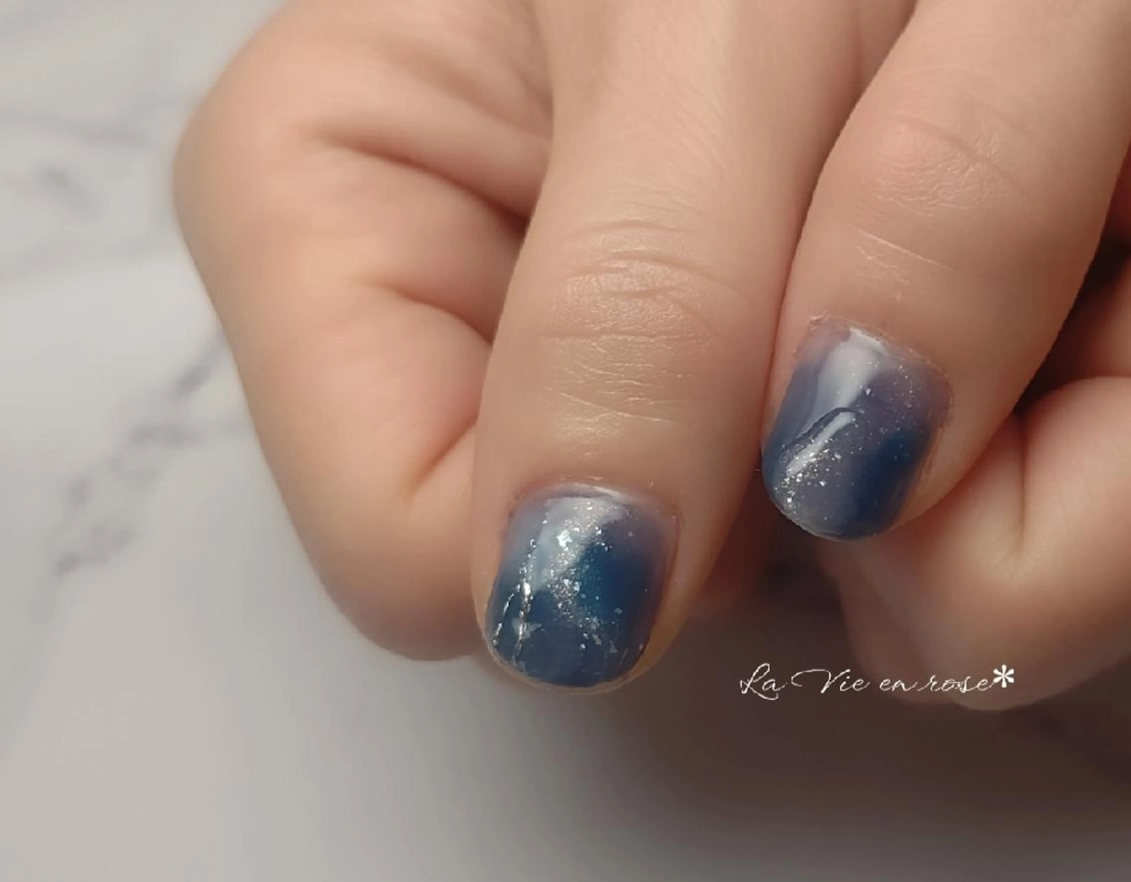 ネイル ラヴィアン ローズのネイルデザイン