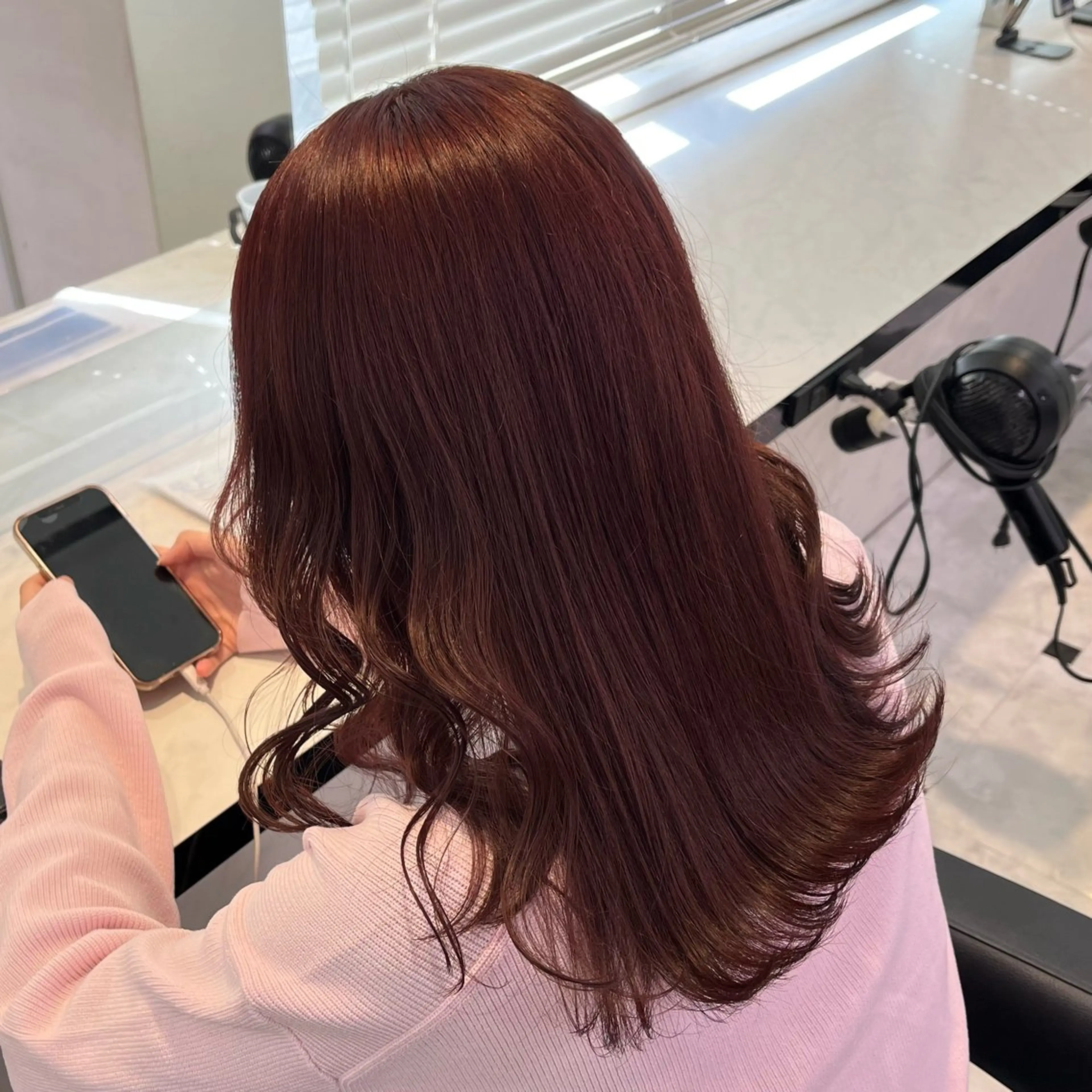 カラー 韓国ガーリー🤍暖 色カラー🤍misaのヘアスタイル