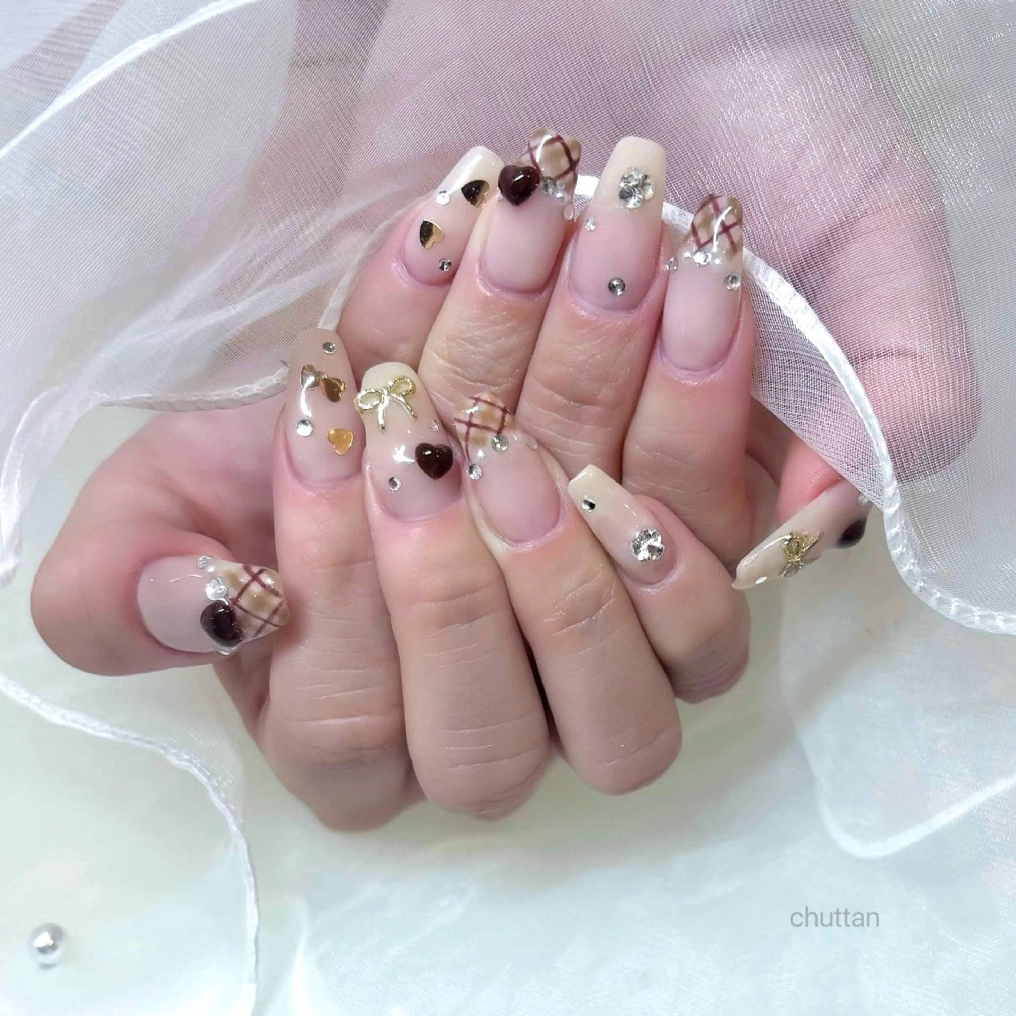 ネイル TRU NAIL&EYE 千葉店所属・高木 つかさのネイルデザイン