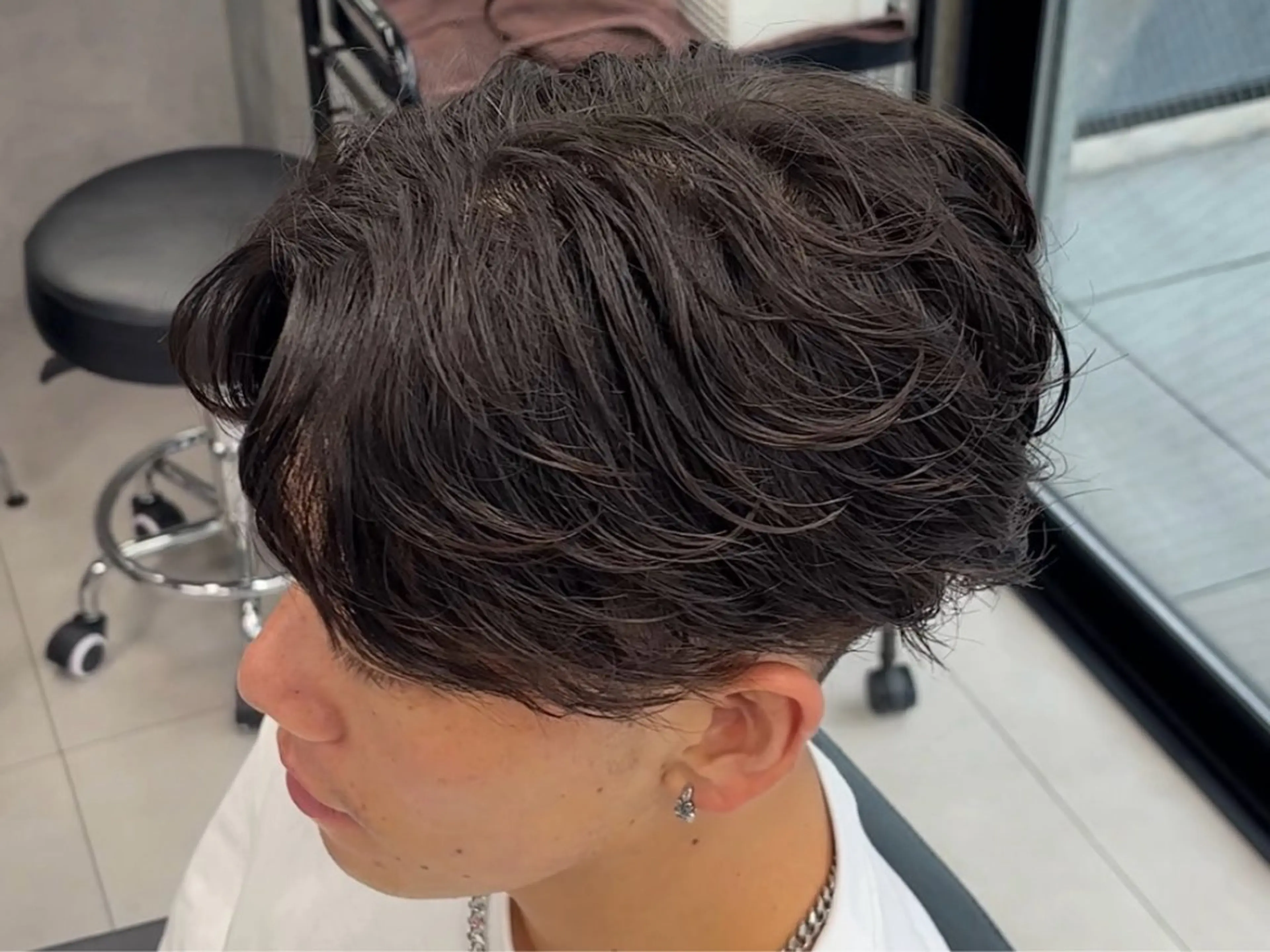 パーマ メンズ カット パーマ シャドウ/フェザー パーマ特化りつきのヘアスタイル