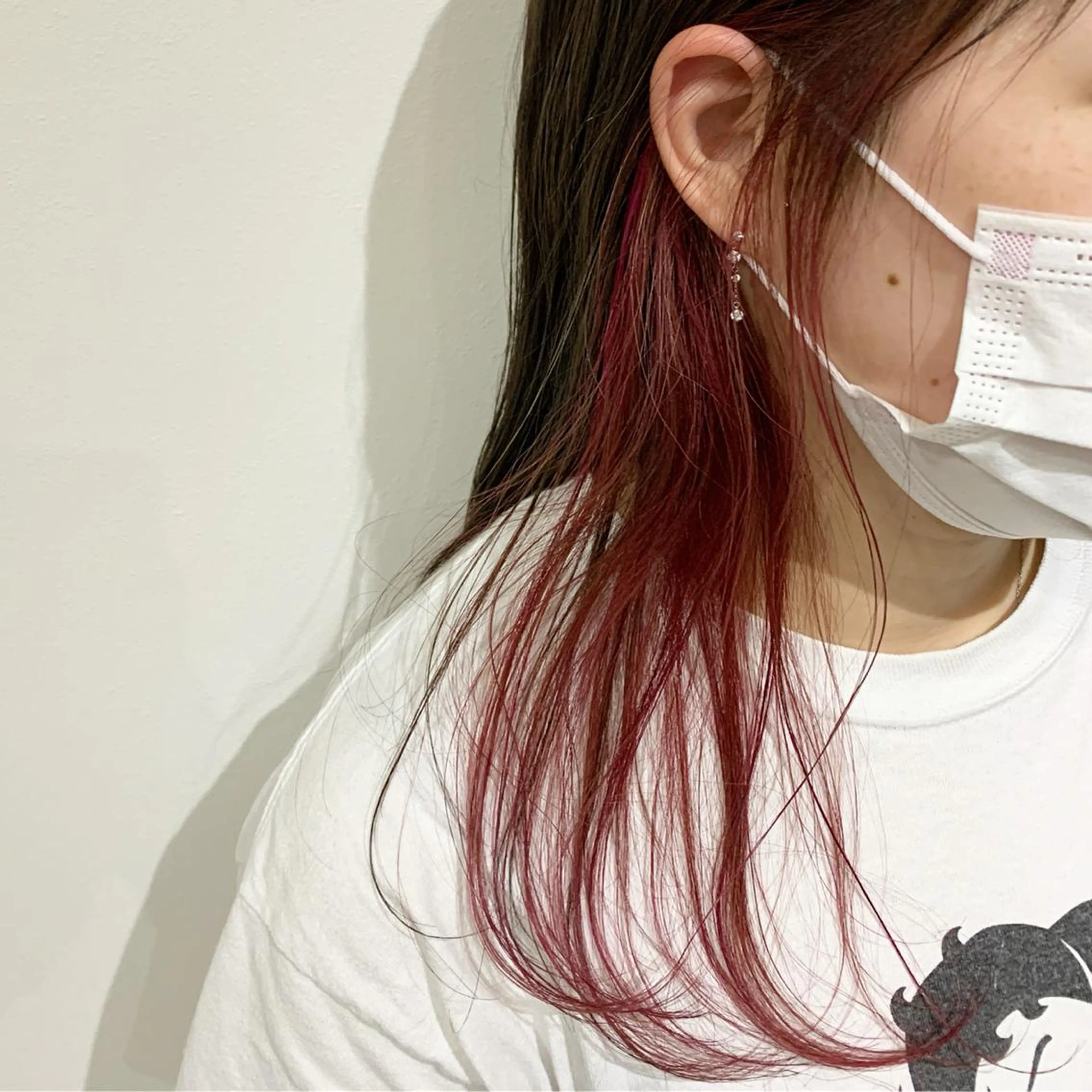 セミロング カラー ピンクカラー OLTI所属・中村 勇星のヘアスタイル