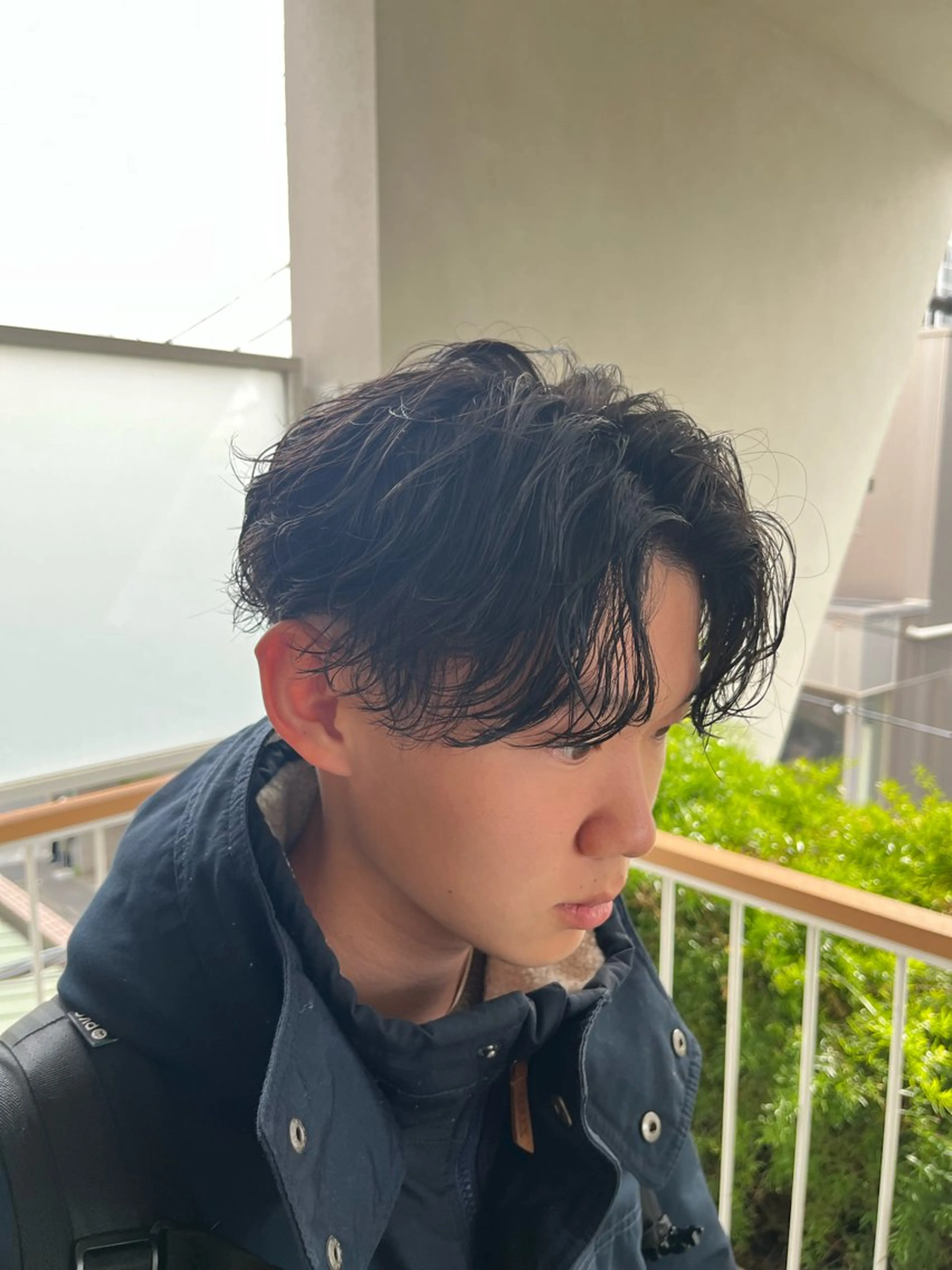 ショート パーマ メンズ フェザーパーマ メンズパーマ カット ヘアカラー パーマ 縮毛矯正 ヘッドスパ ヘアセット メンズカット メンズパーマヤマザキのヘアスタイル