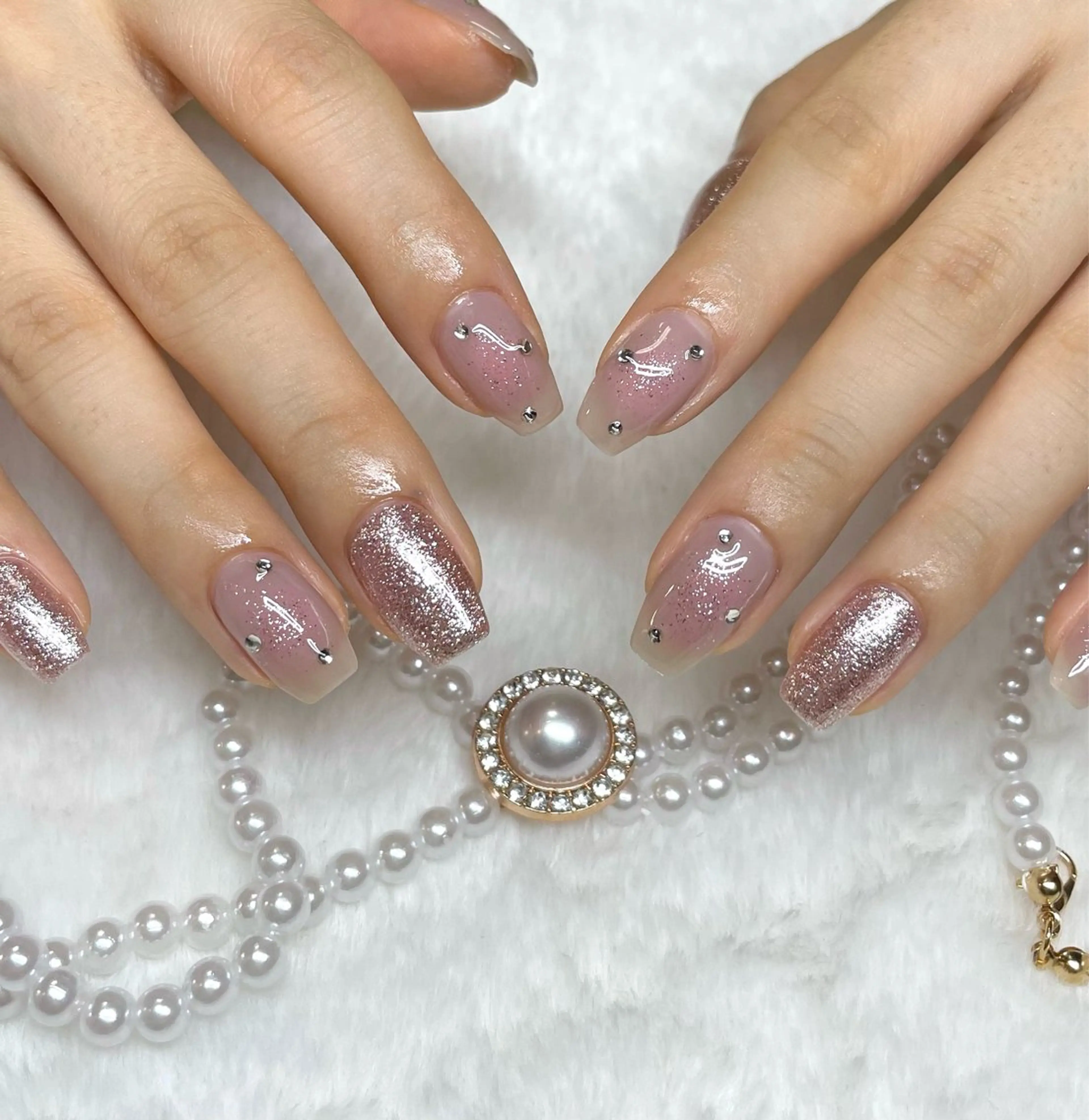 ネイル ChouChou NAIL SALON所属・サキ ChouChouのネイルデザイン