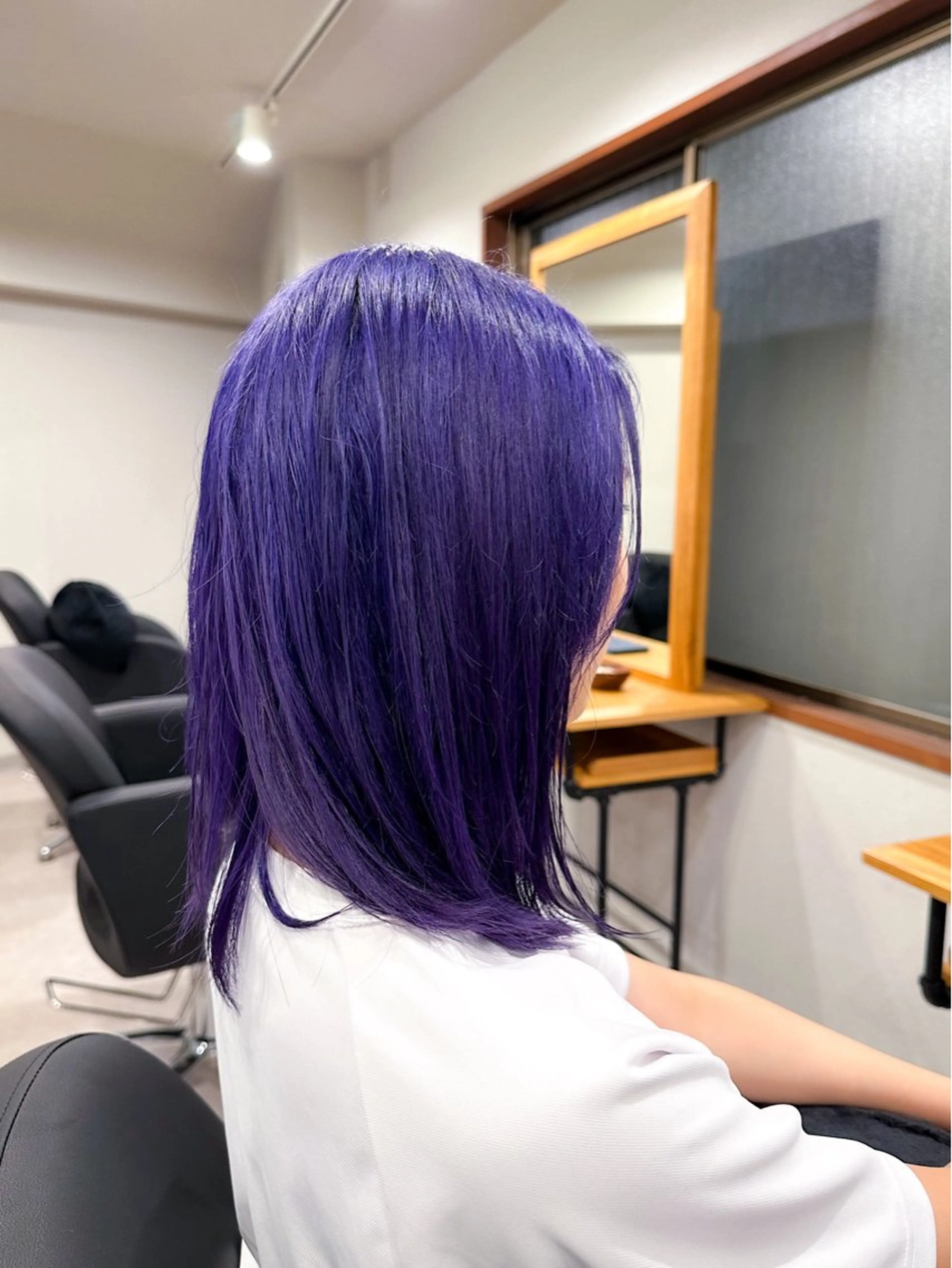 ミディアム カラー バイオレットカラー affect 上大岡所属・《ブリーチカラー / 縮毛矯正》坂本爽のヘアスタイル