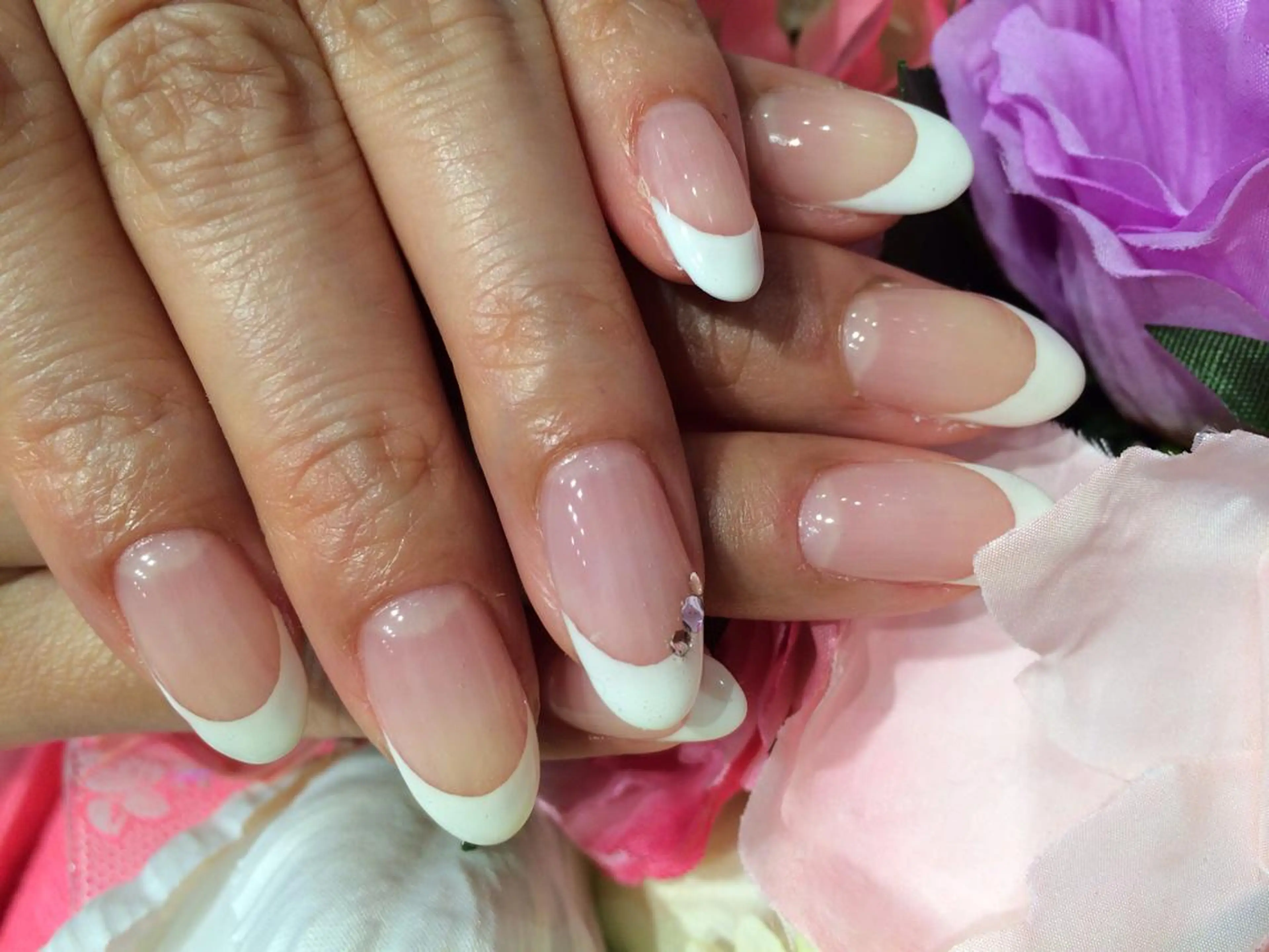 ネイル フレンチネイル シンプルネイル maison　opus所属・nailartist lisaのネイルデザイン
