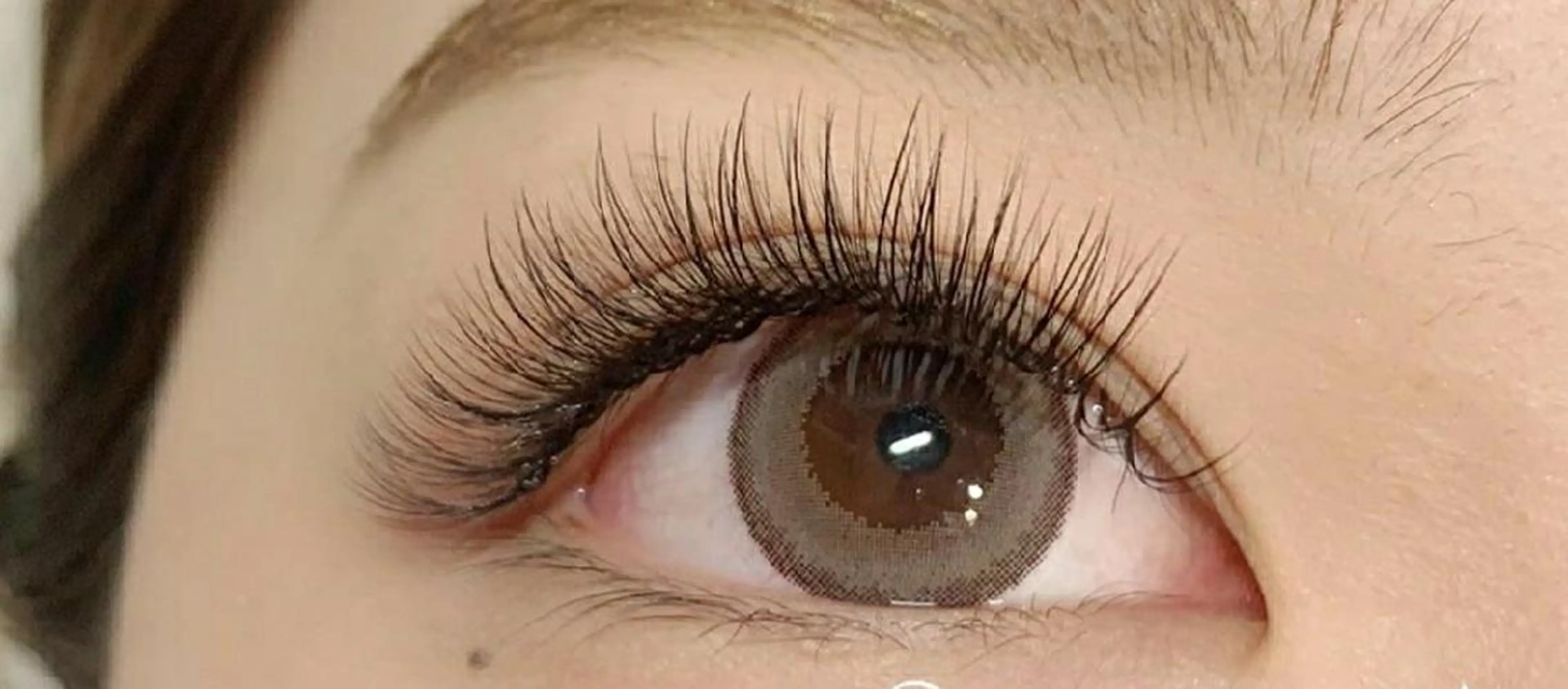 マツエク・マツパ バインドロック EMMA plus．のマツエク・マツパデザイン