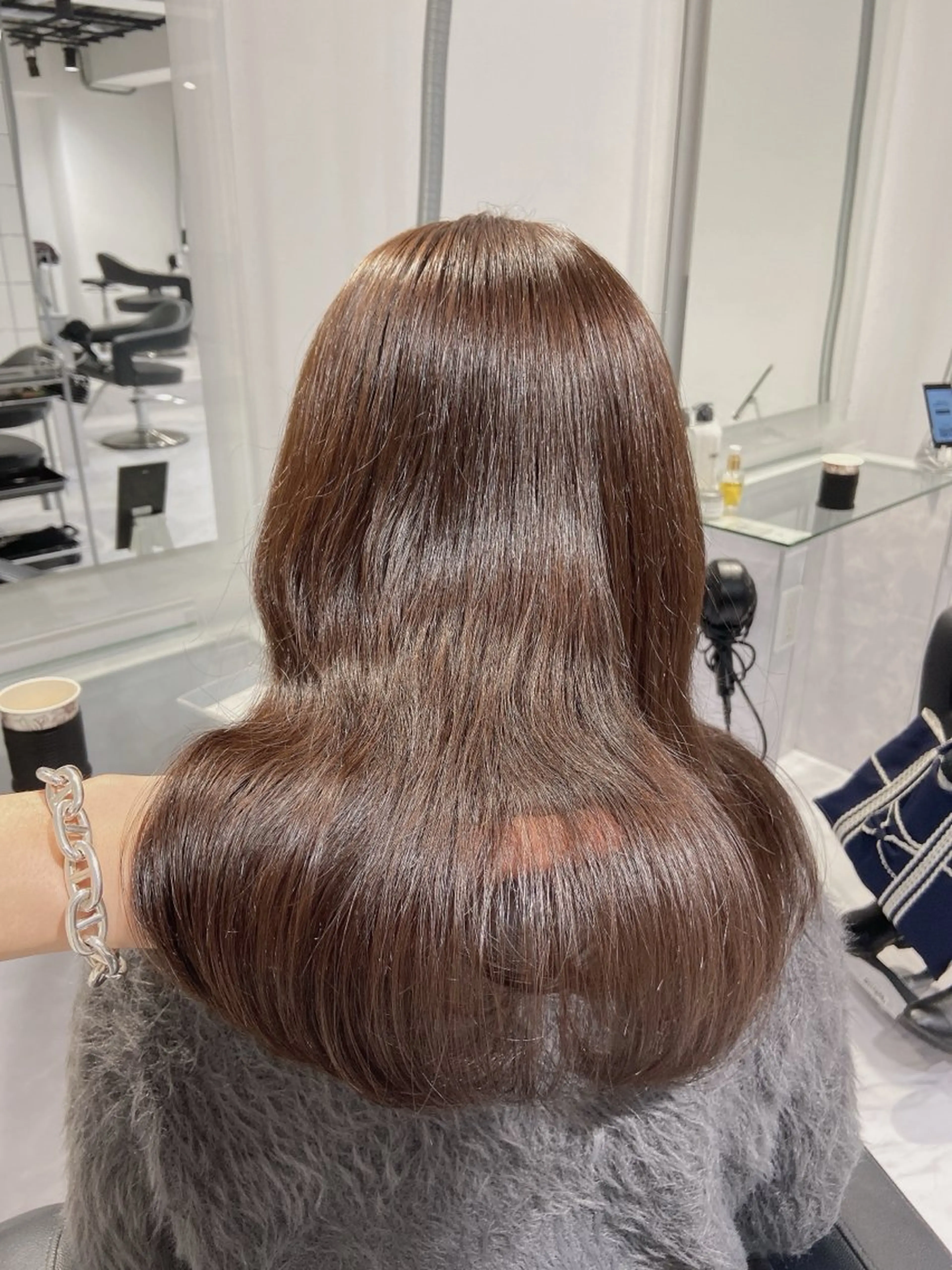 セミロング カラー ヘアカラー トリートメント ヘッドスパ ヘアセット ✨透明感、艶髪ヘア✨ 韓国ヘア特化💖のヘアスタイル