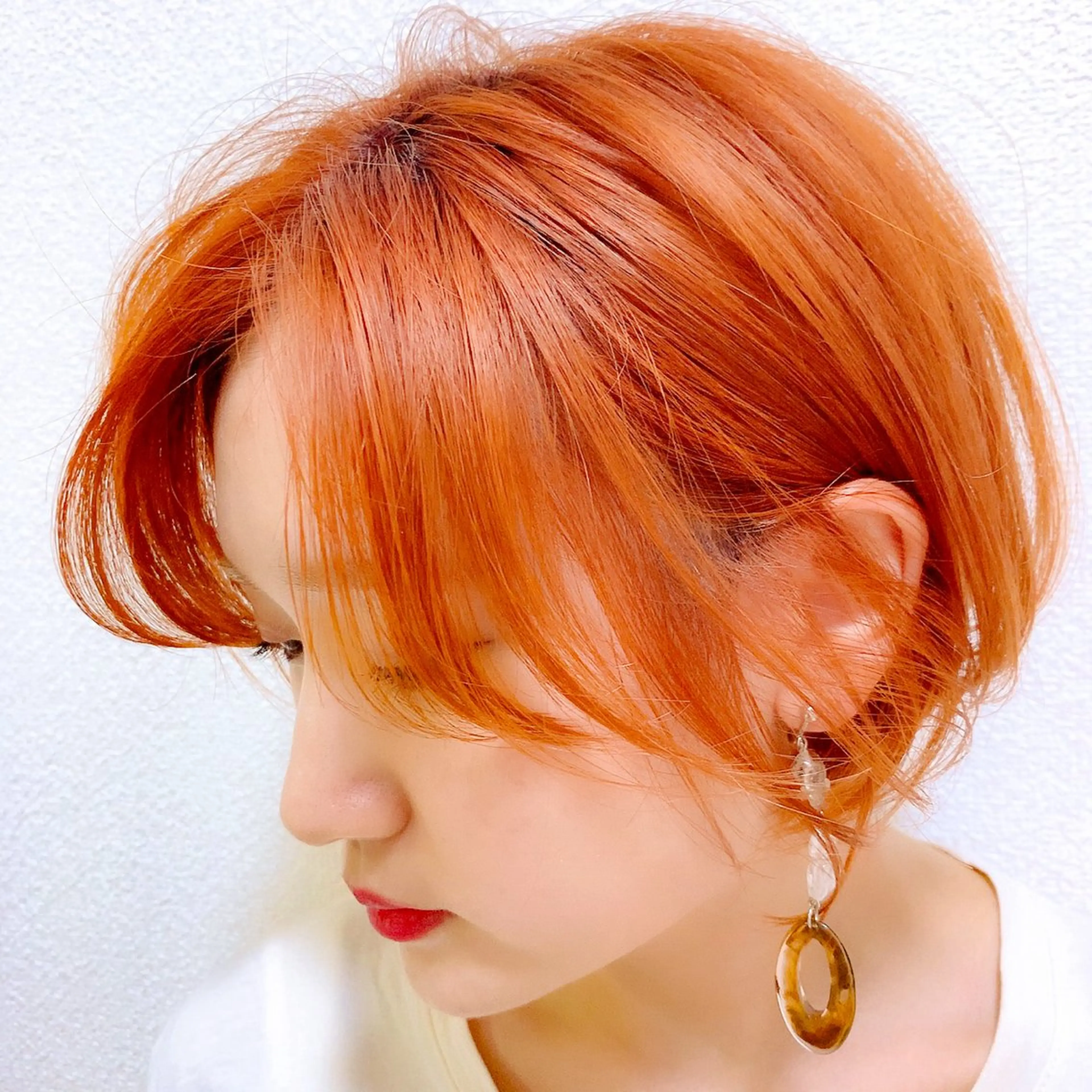 ショート カラー ブリーチ ケアブリーチ ハイトーンカラー オレンジ ショートヘア カット ヘアカラー トリートメント quon RYUYA /レイヤーのヘアスタイル