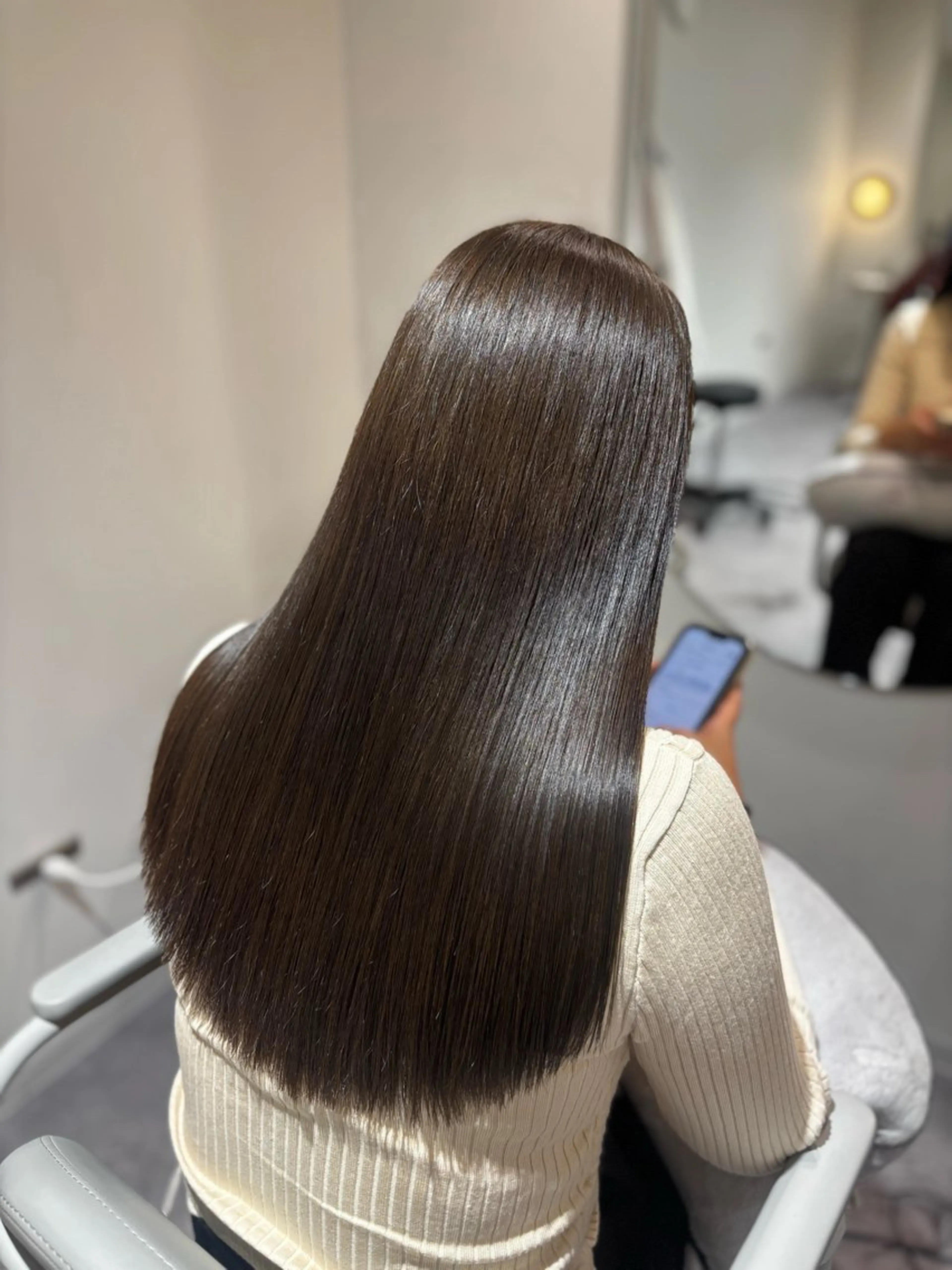 ロング カット ヘアカラー 美髪✨艶髪✨髪質改善 カラー特化❣️二宮遥のヘアスタイル
