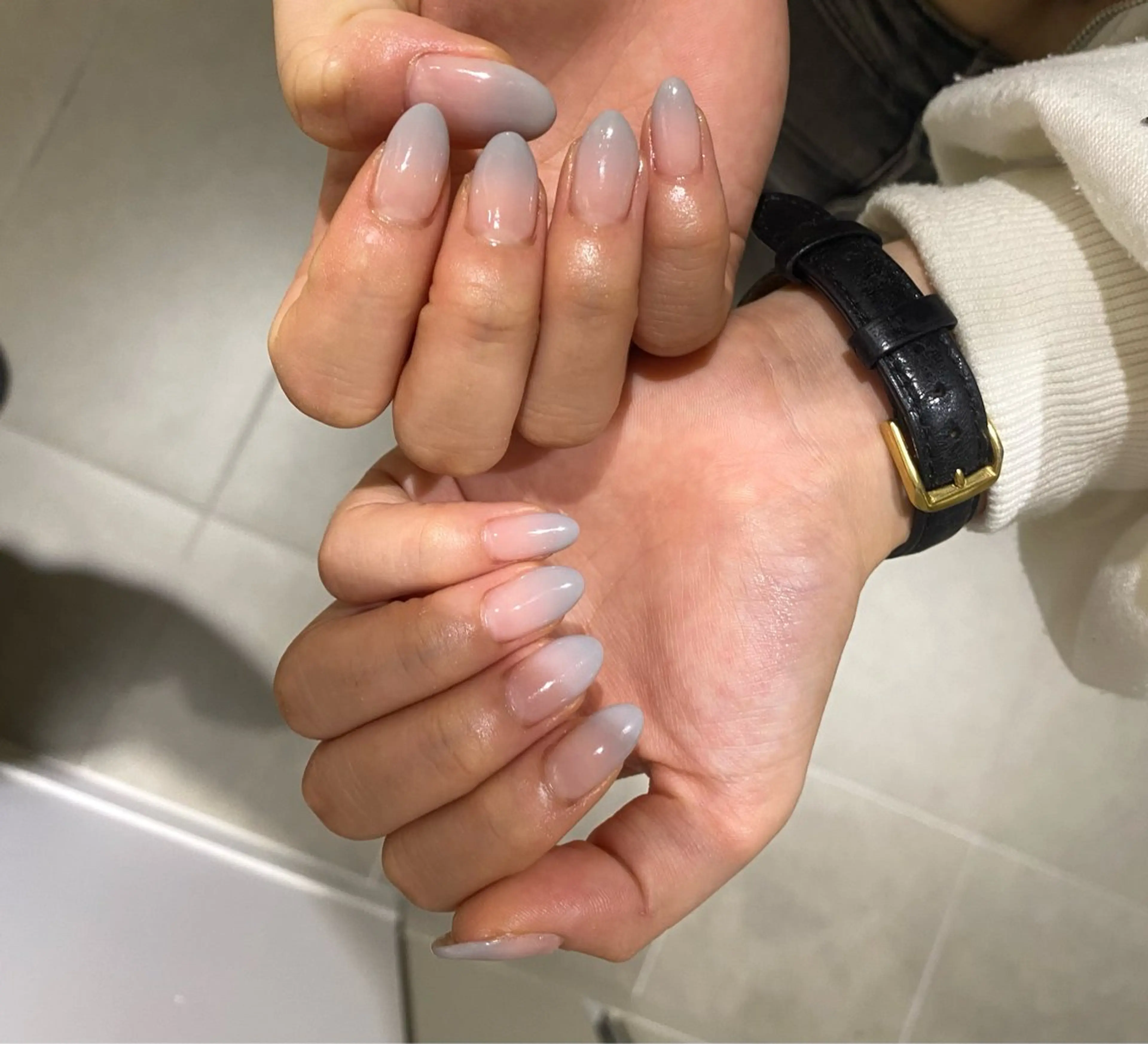 ネイル ハンドネイル WAVY airiのネイルデザイン