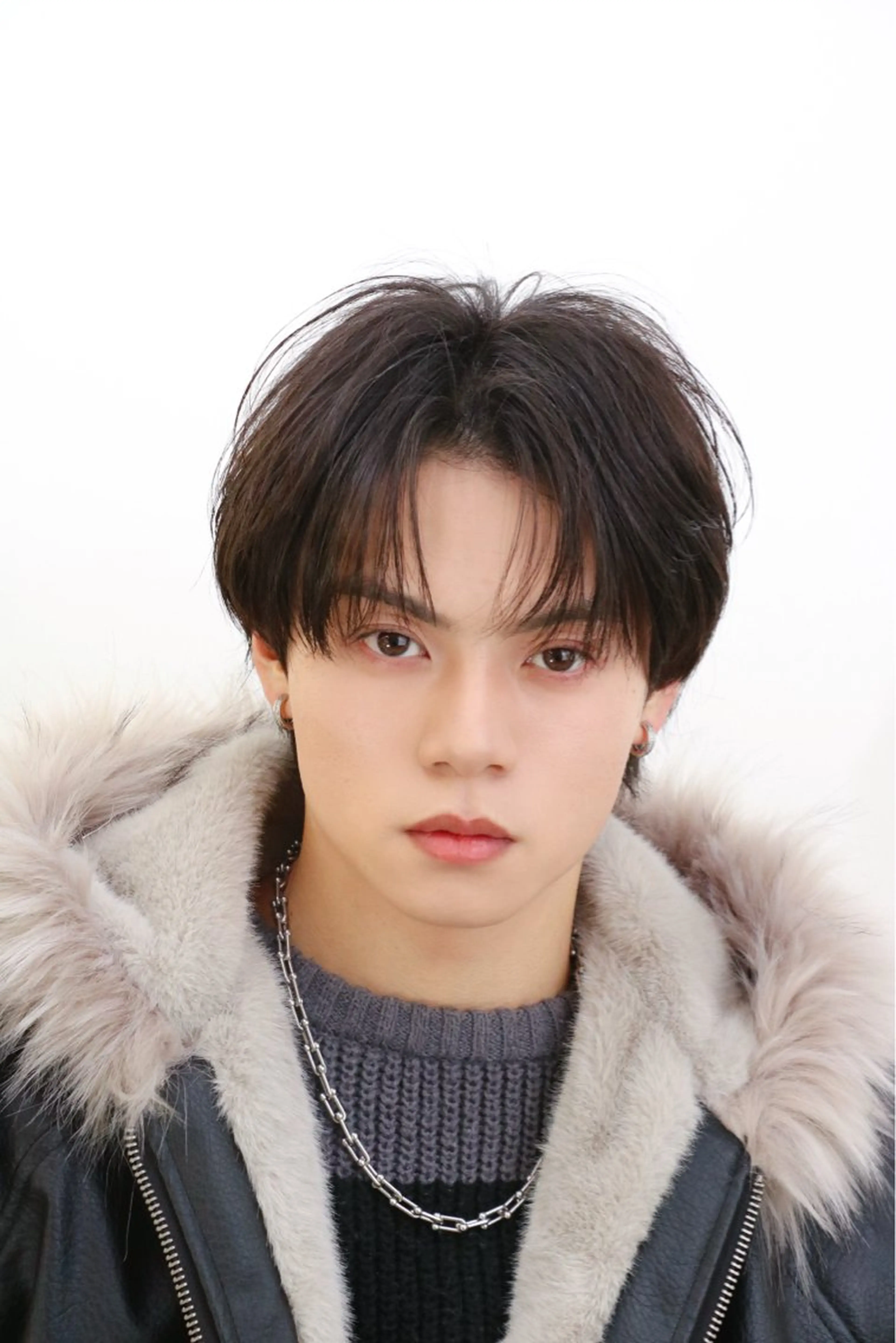 メンズ カット 縮毛矯正 トリートメント いぶき/透明感カラー 🎨メンズパーマ🔥のヘアスタイル