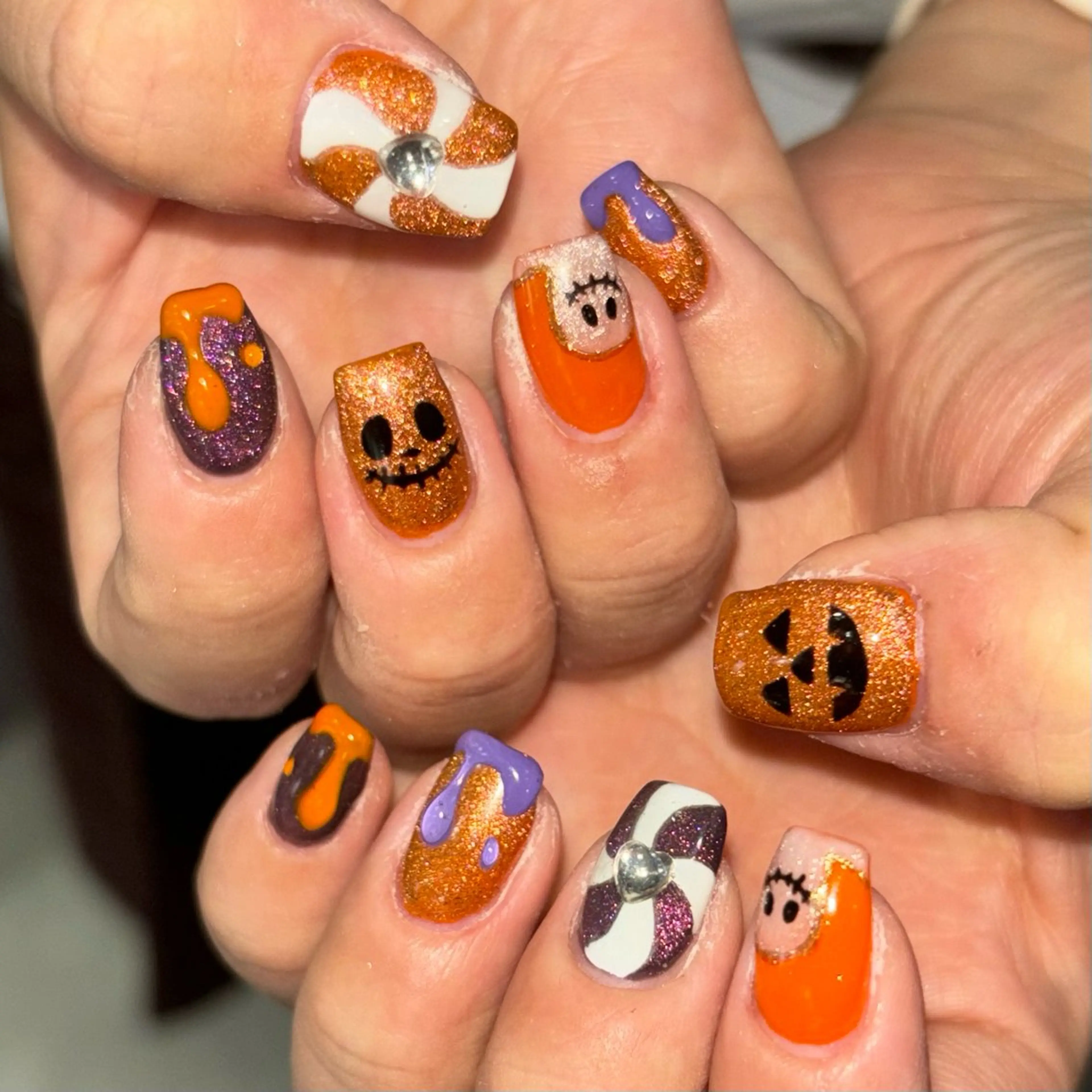 ネイル ハンドネイル 🪐富島彩夏 /海外nail🪐のネイルデザイン