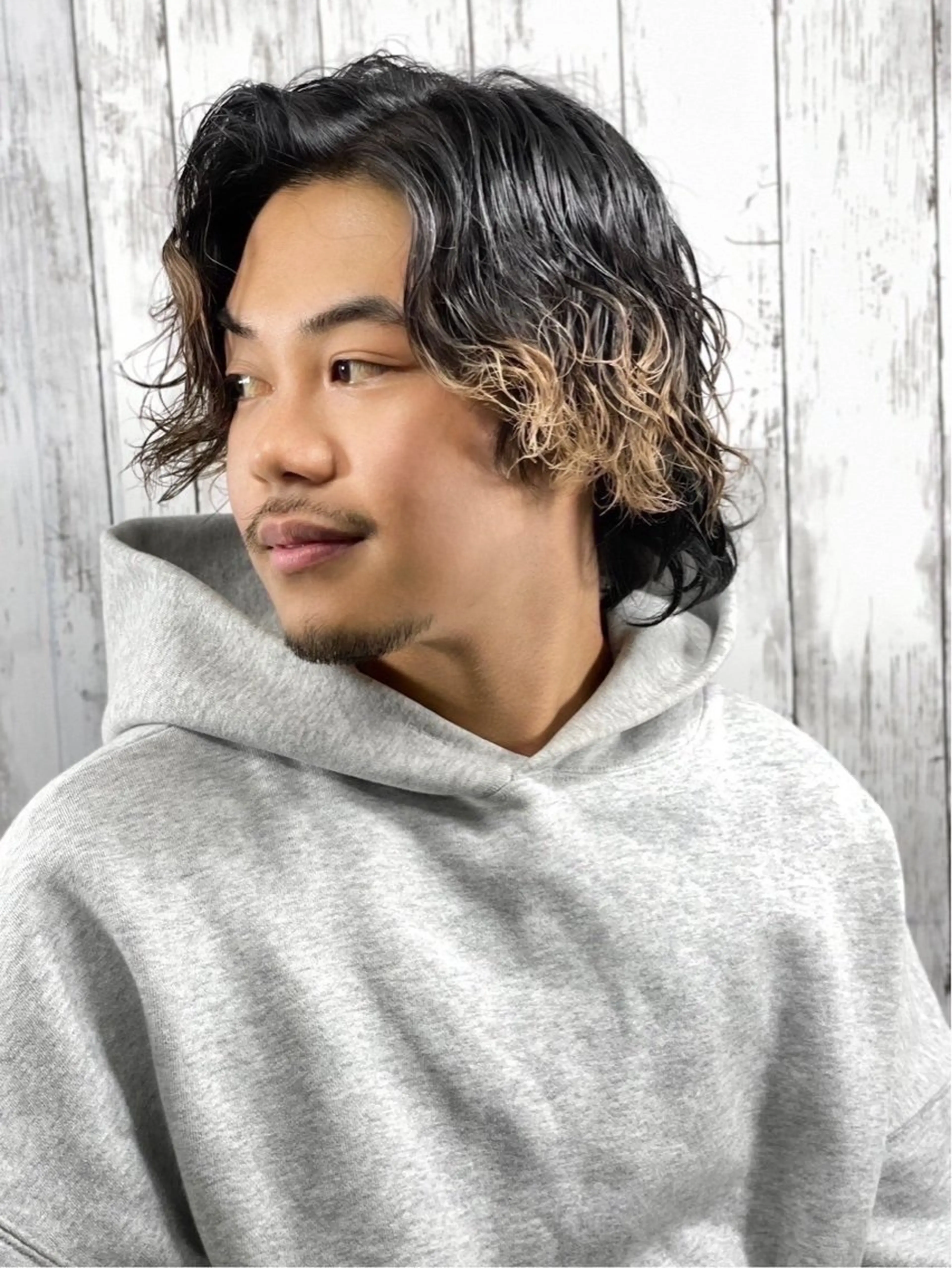 ミディアム パーマ メンズ 圓子 快のヘアスタイル