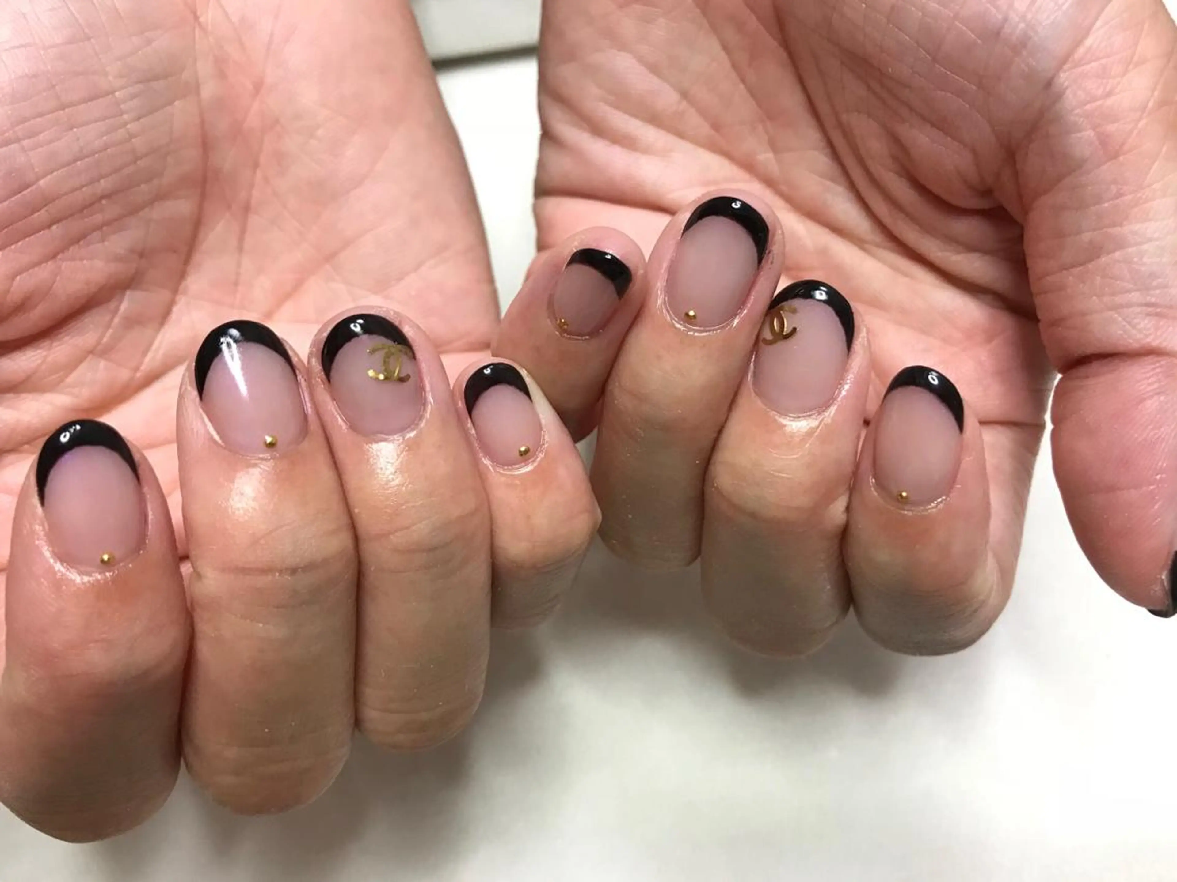 ロング ヘアアレンジ ネイル マツエク・マツパ Sunny side nailのネイルデザイン