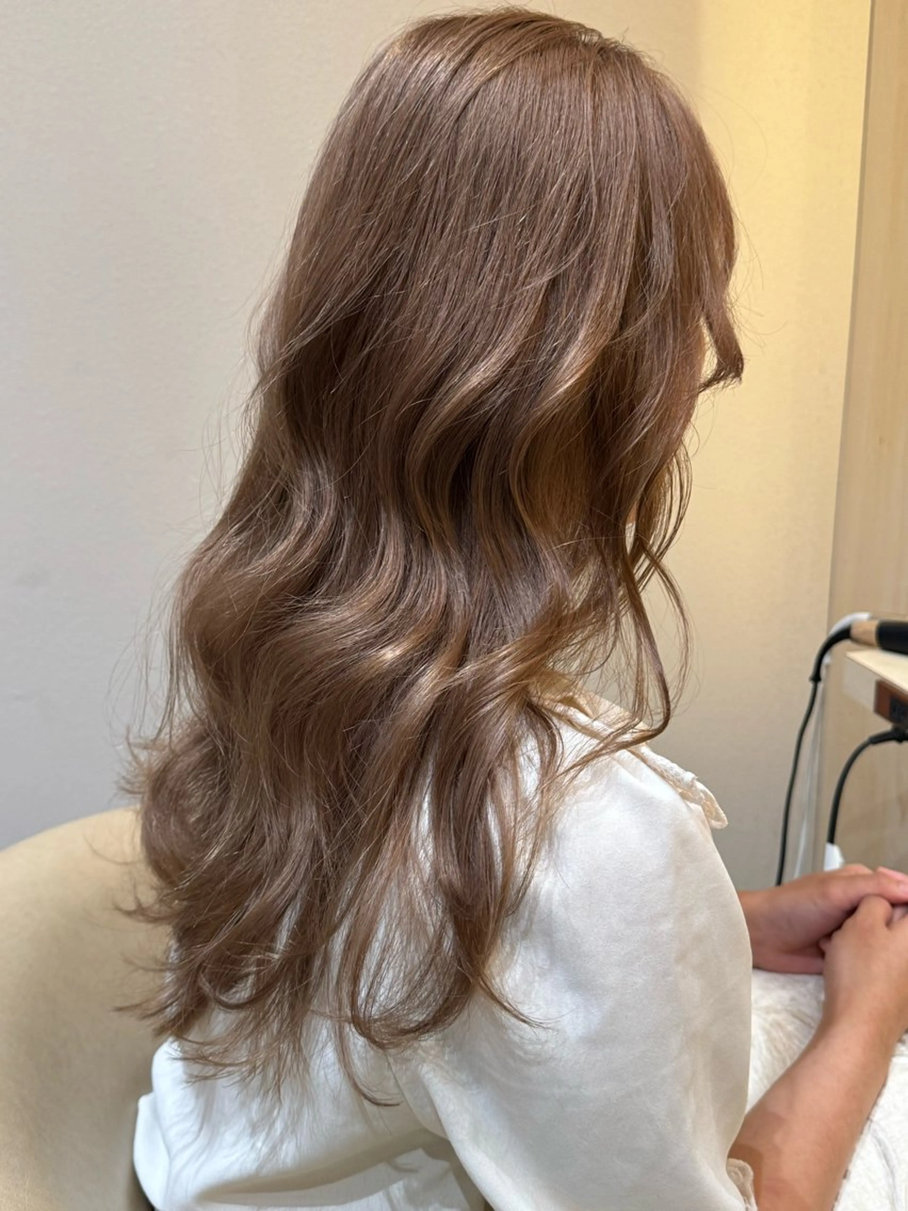 セミロング ヘアカラー 🩵縮毛矯正・ボブ 岩原朋也🩵のヘアスタイル