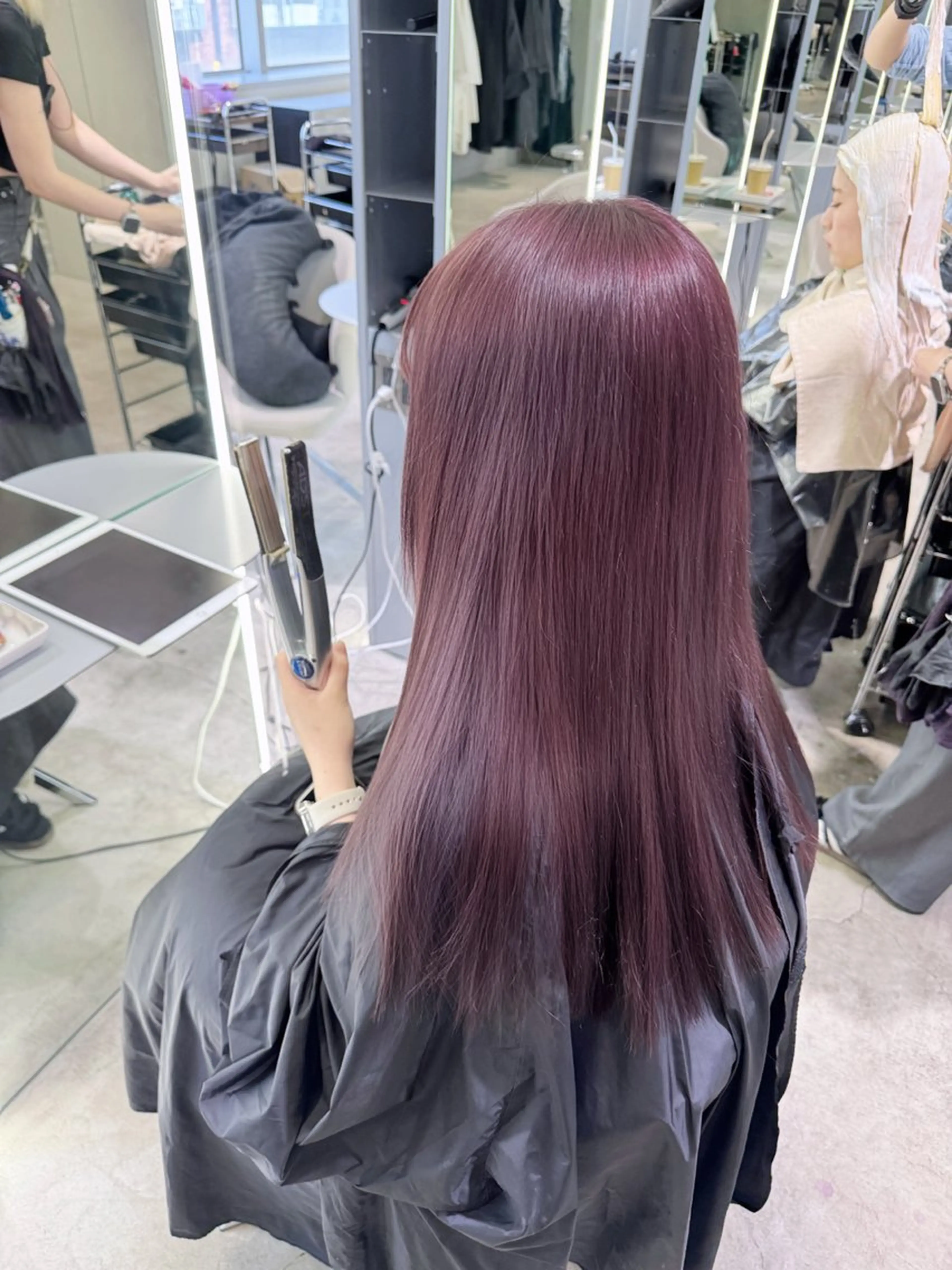 セミロング カラー ブリーチ ラベンダーカラー ラベンダーピンク ピンクカラー ヘアカラー GEM RIHOのヘアスタイル