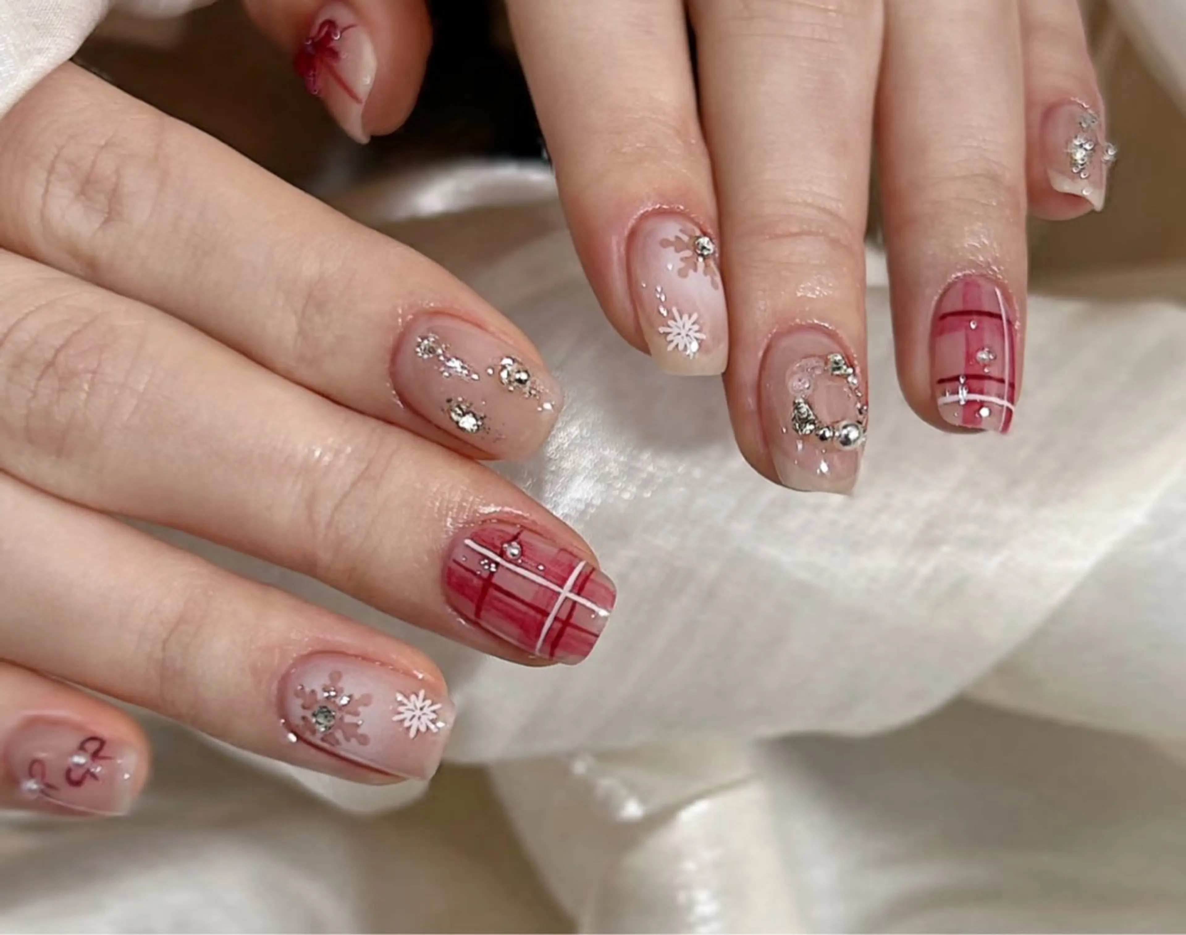 ネイル ハンドネイル コネコ ネイルサロンのネイルデザイン