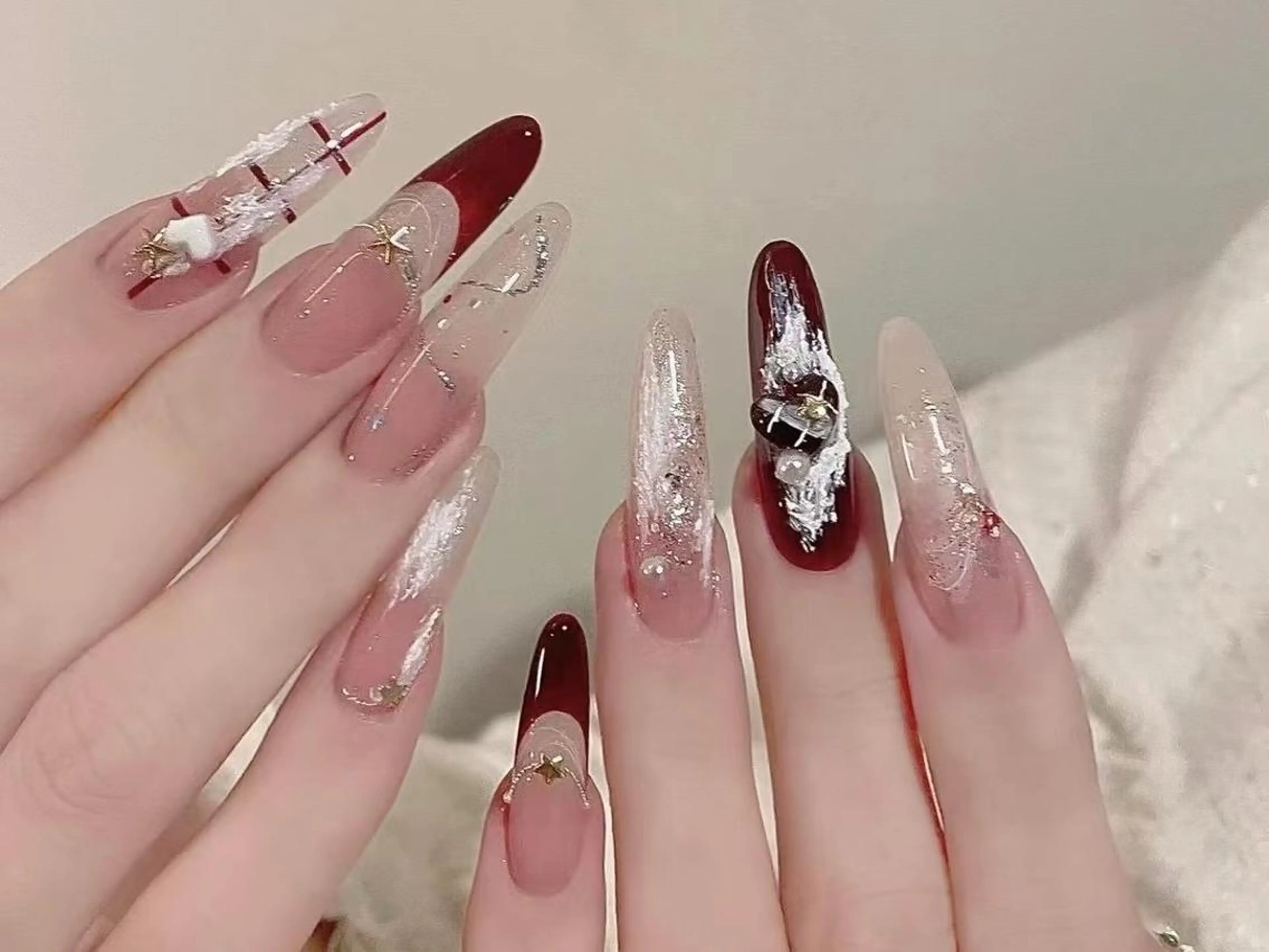 ネイル カジュアル チークネイル フレンチネイル ジェルネイル ガーリー 鈴木 ミサキのネイルデザイン