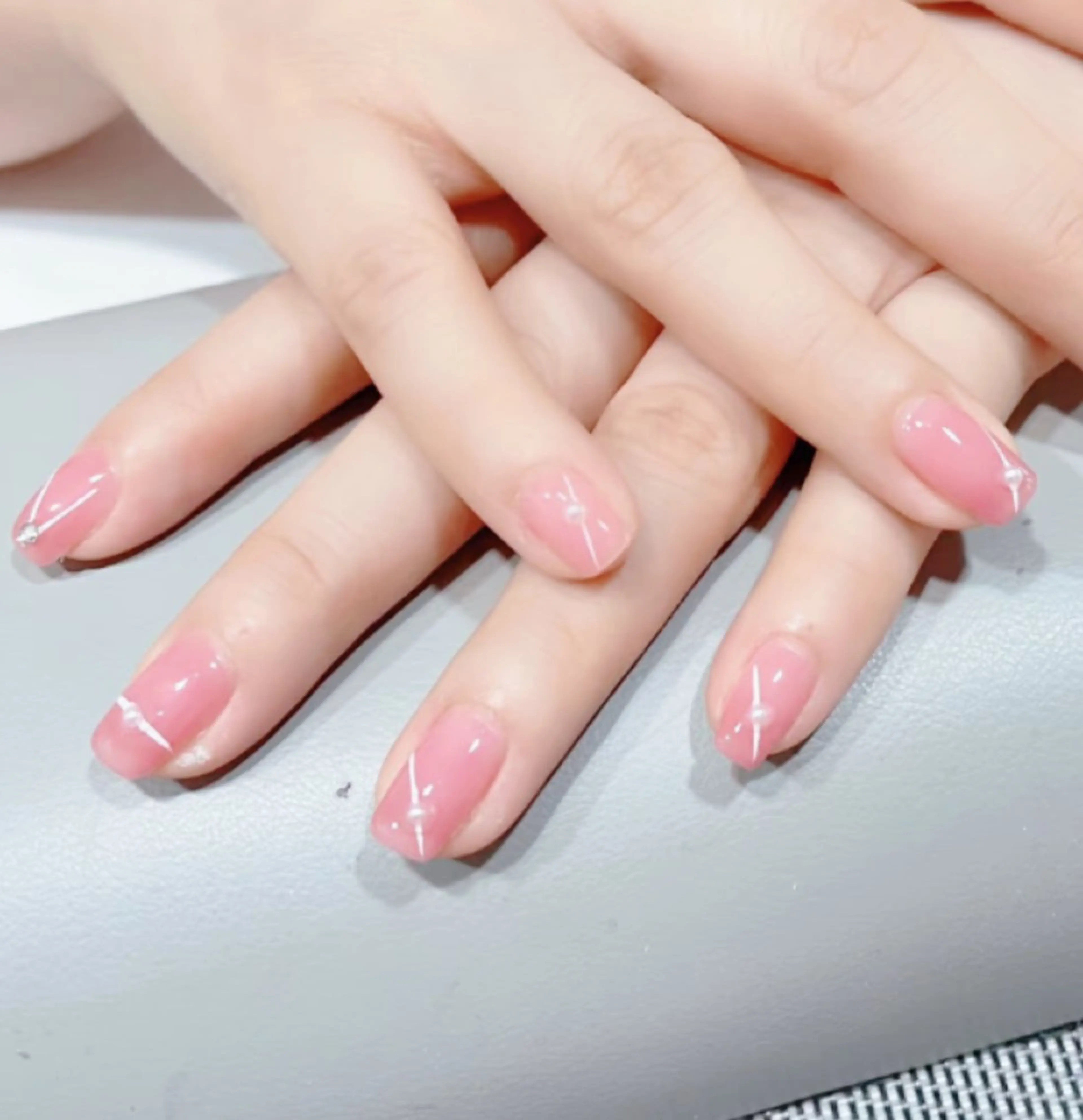 ネイル フットネイル ゴールド マグネットネイル ミラーネイル オフィスネイル ハンドネイル ハンドケア 大門浜松町 ネイルのネイルデザイン